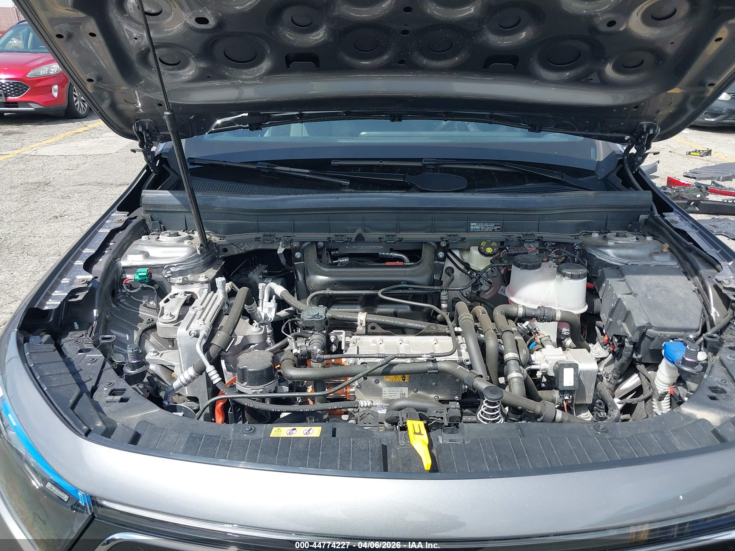 MERCEDES-BENZ EQB image 10
