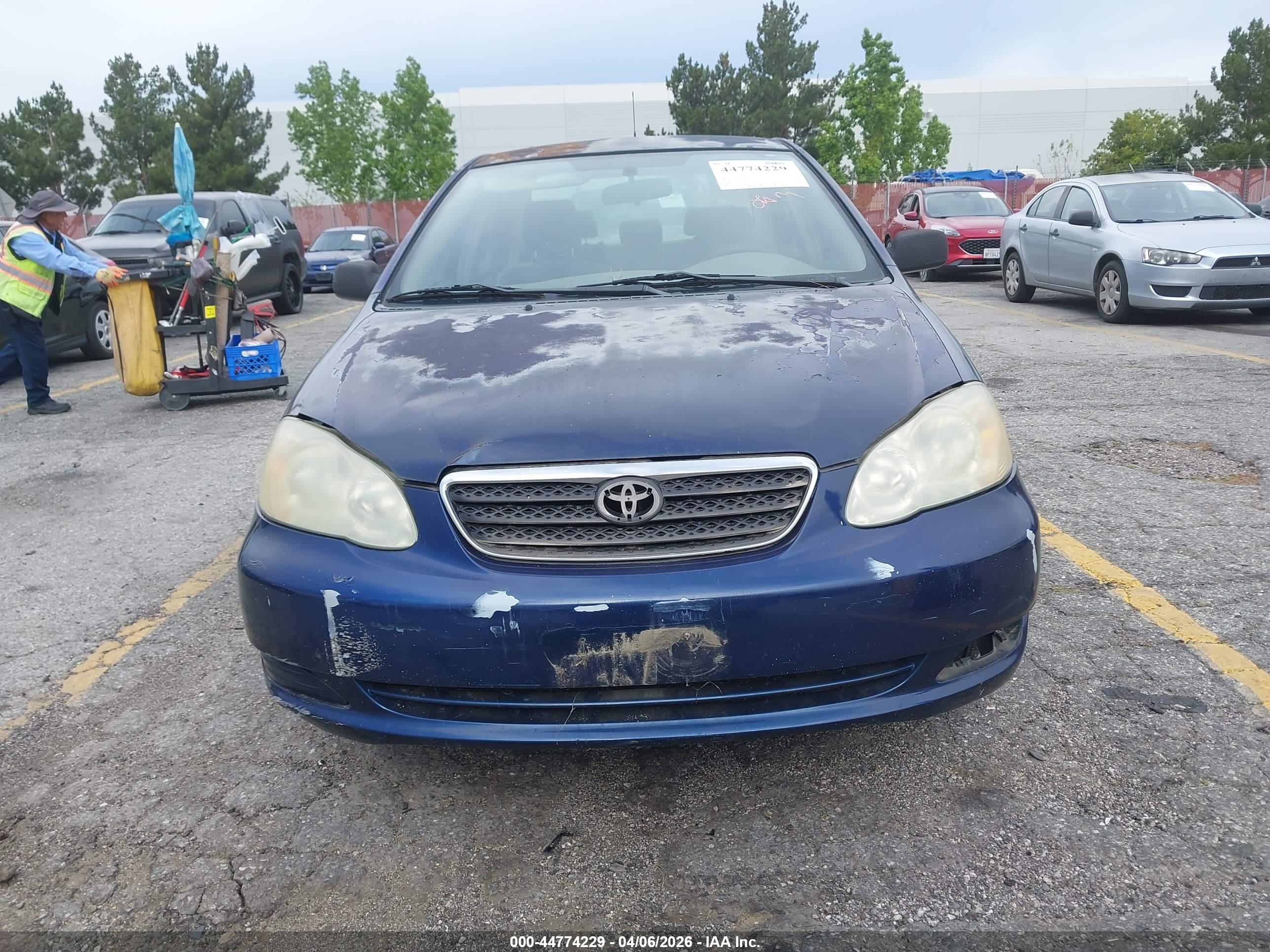 TOYOTA COROLLA image 6