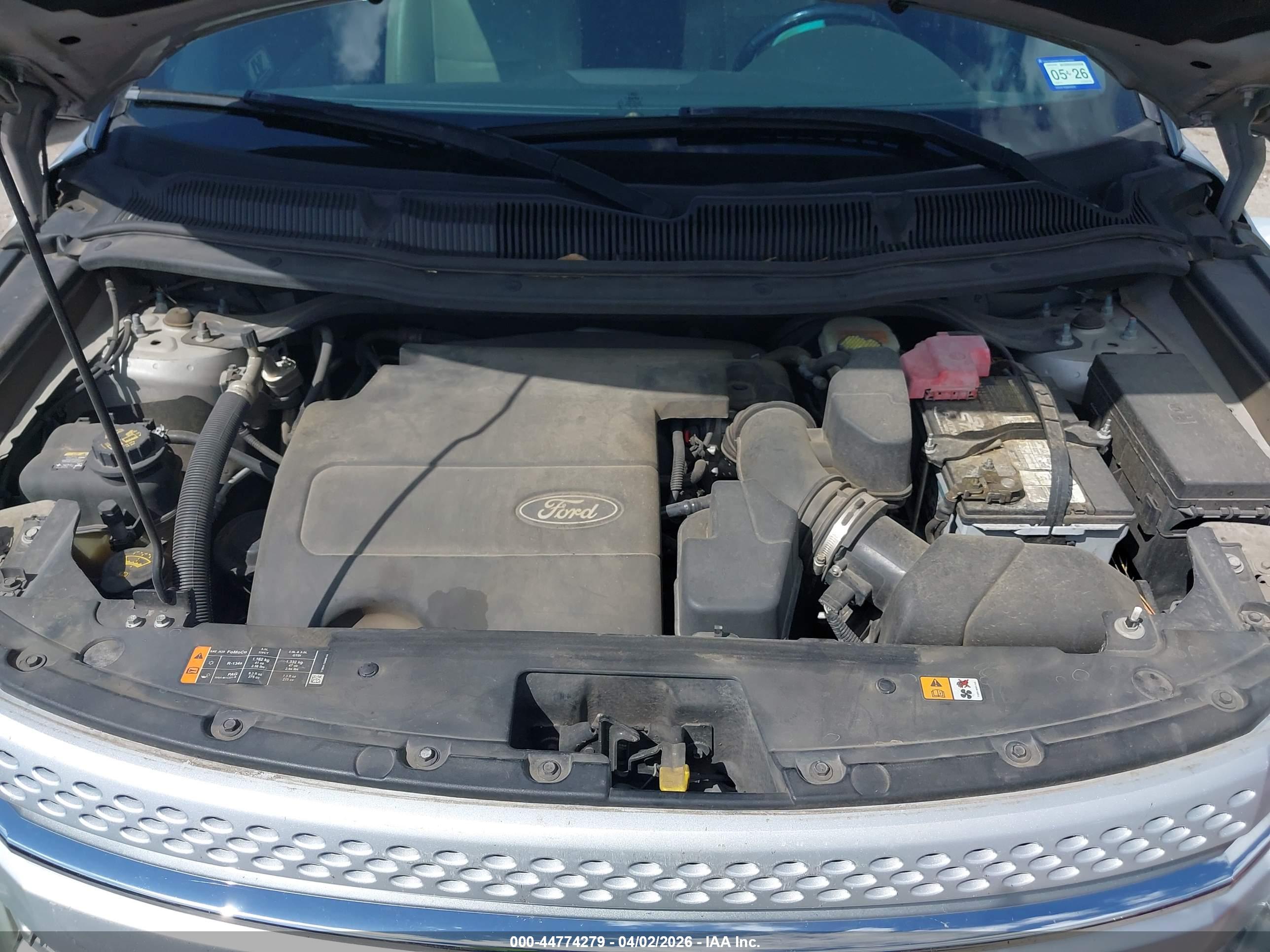 FORD EXPLORER image 10