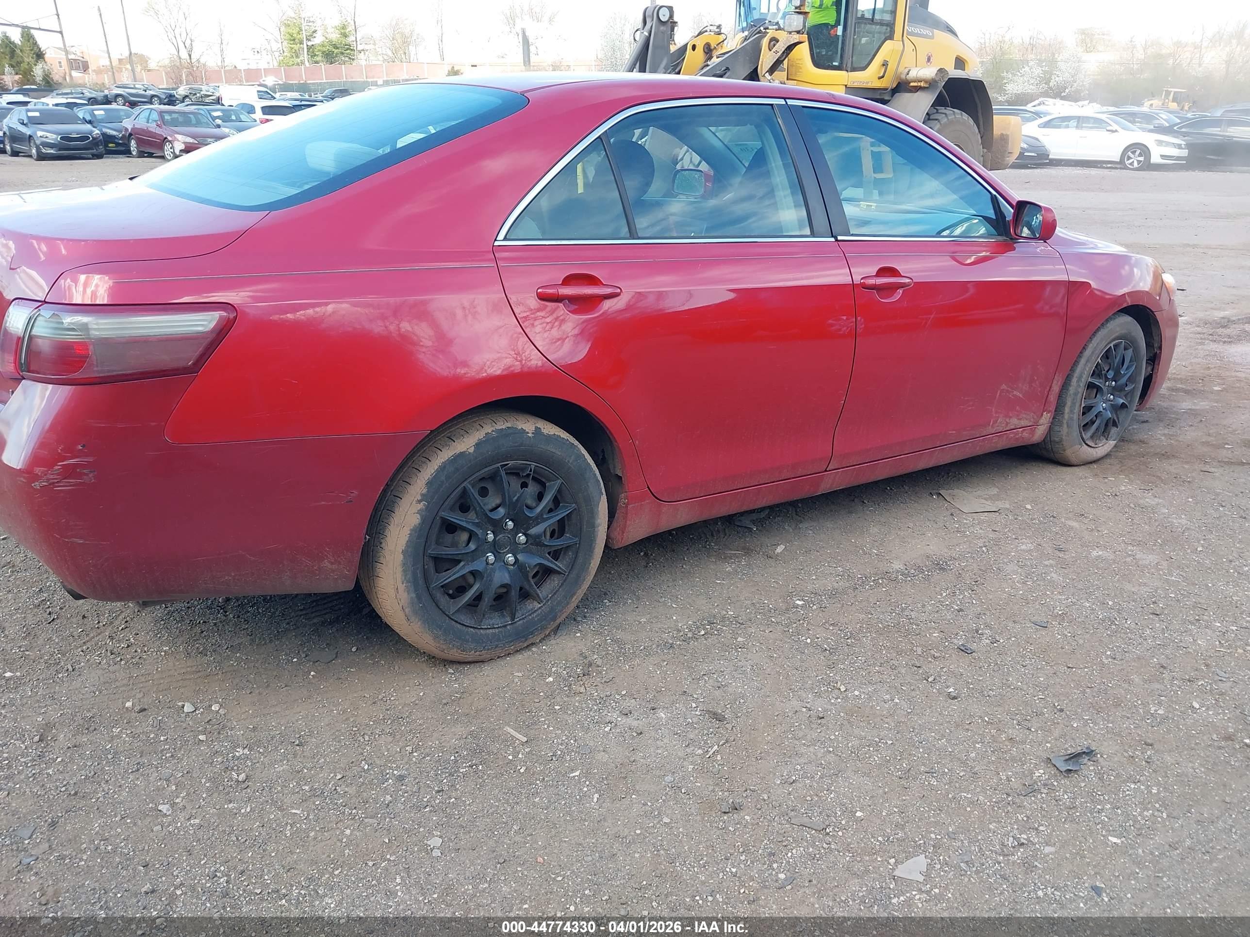 TOYOTA CAMRY image 4
