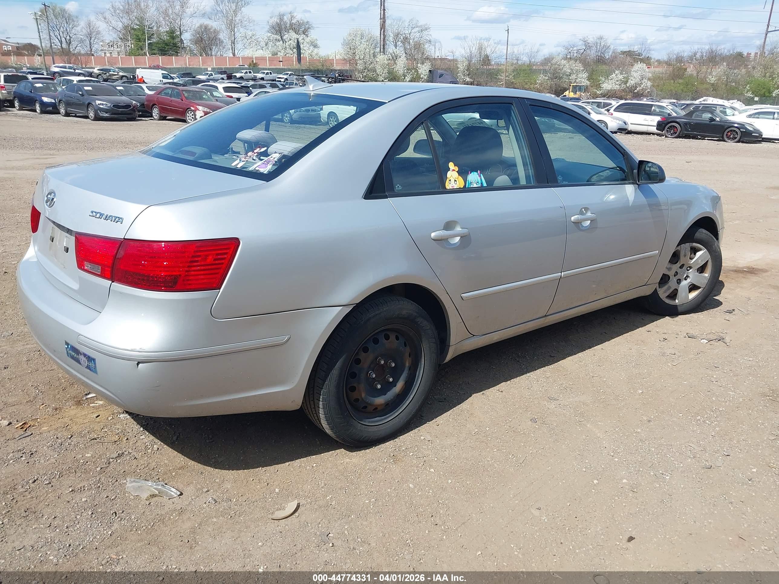 HYUNDAI SONATA image 4