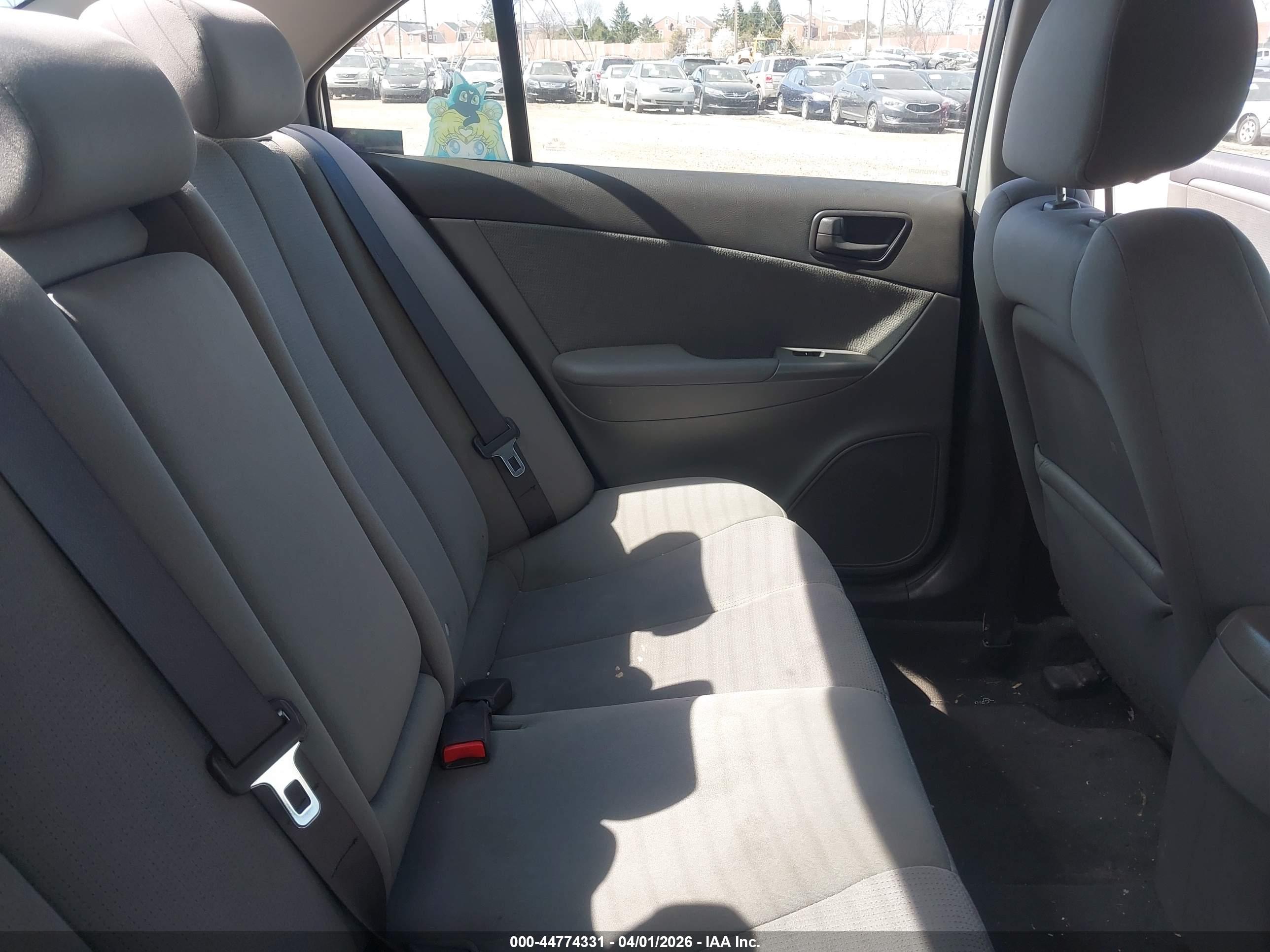 HYUNDAI SONATA image 8