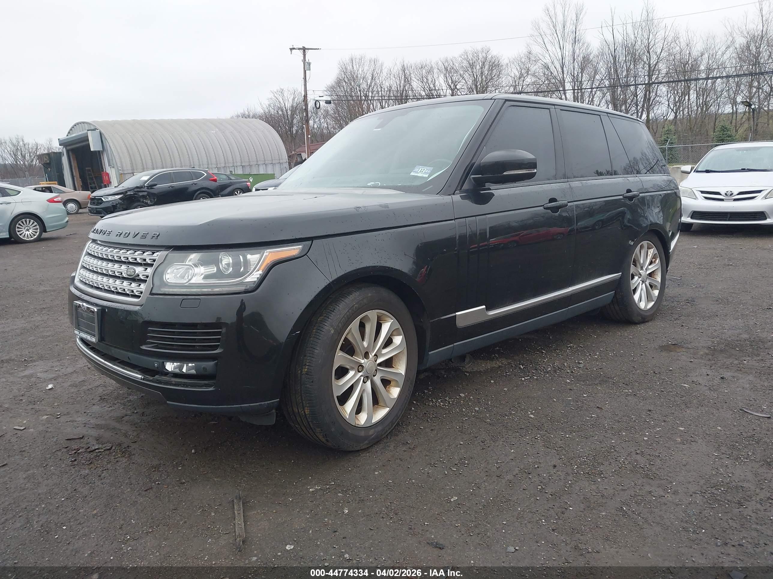 LAND ROVER image 2