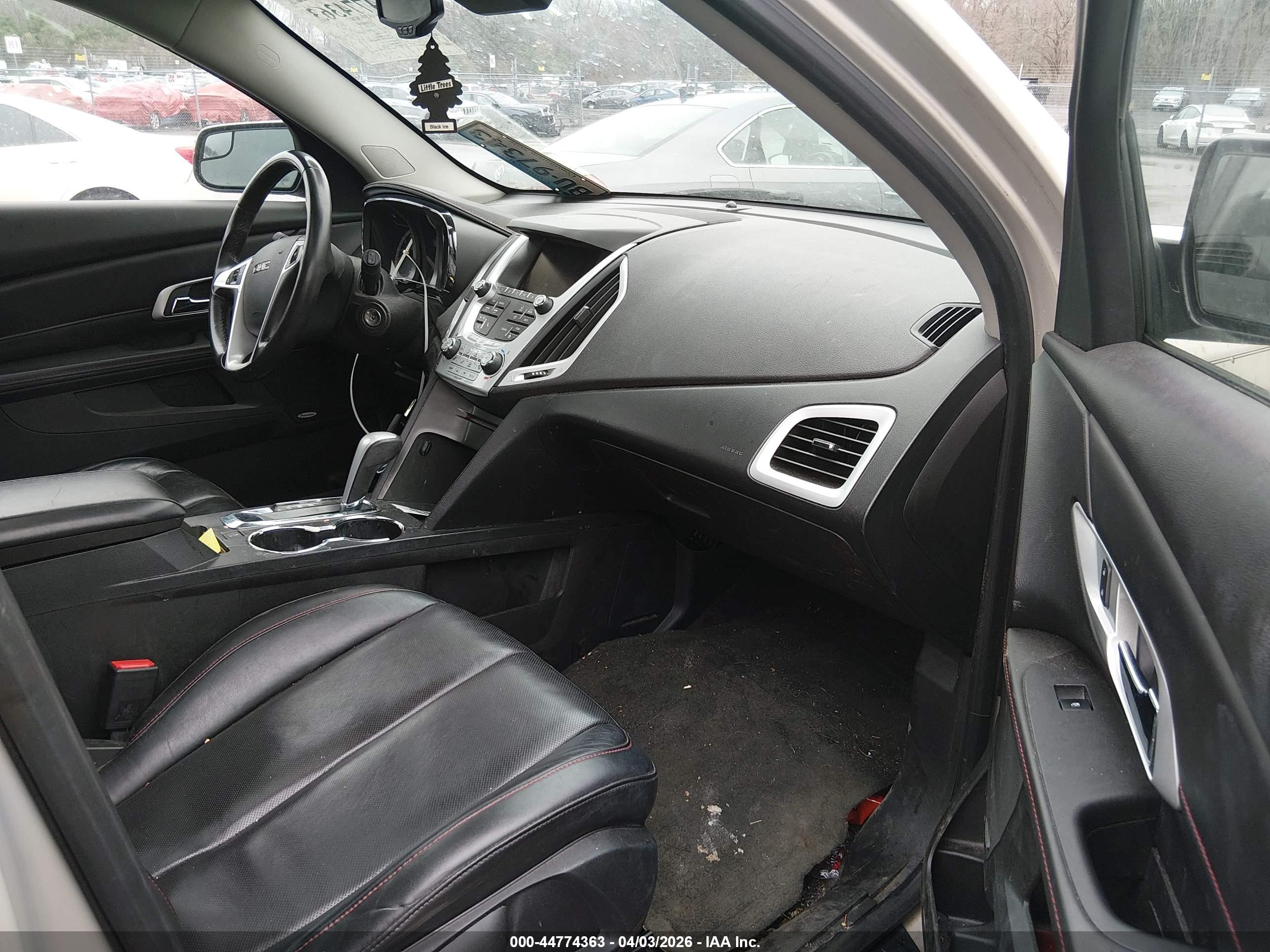 GMC TERRAIN image 5