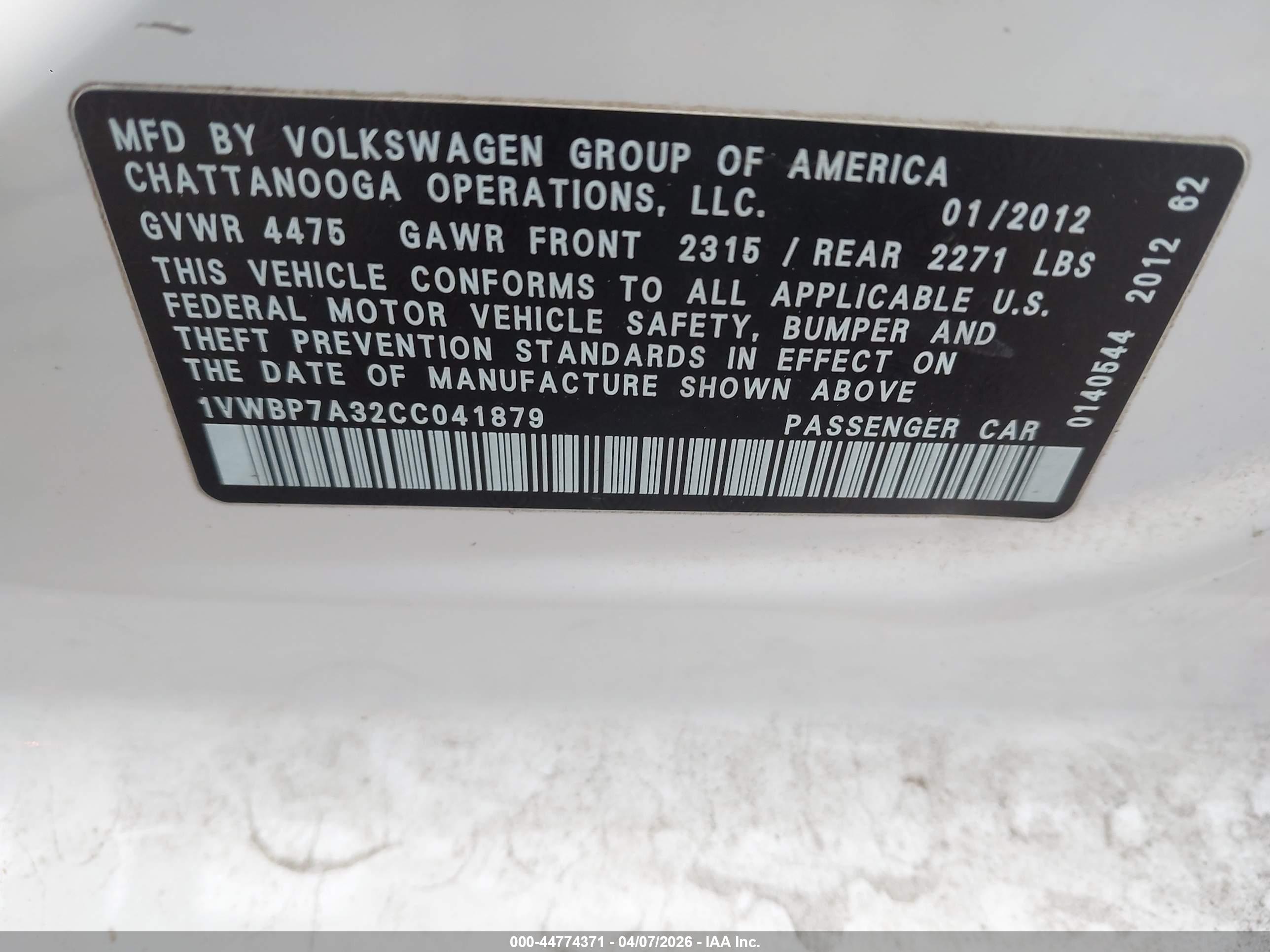 VOLKSWAGEN PASSAT image 9