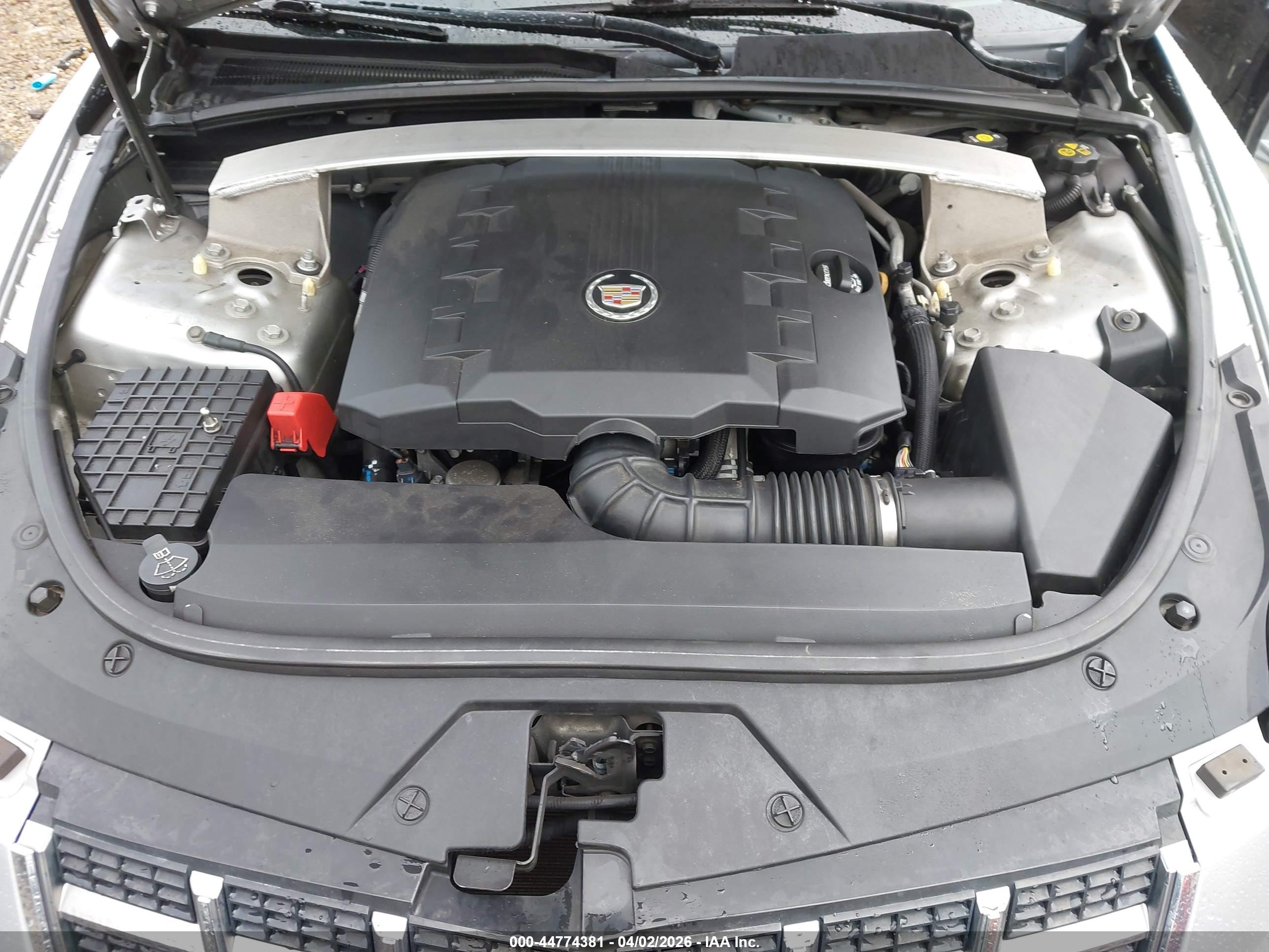 CADILLAC CTS image 10