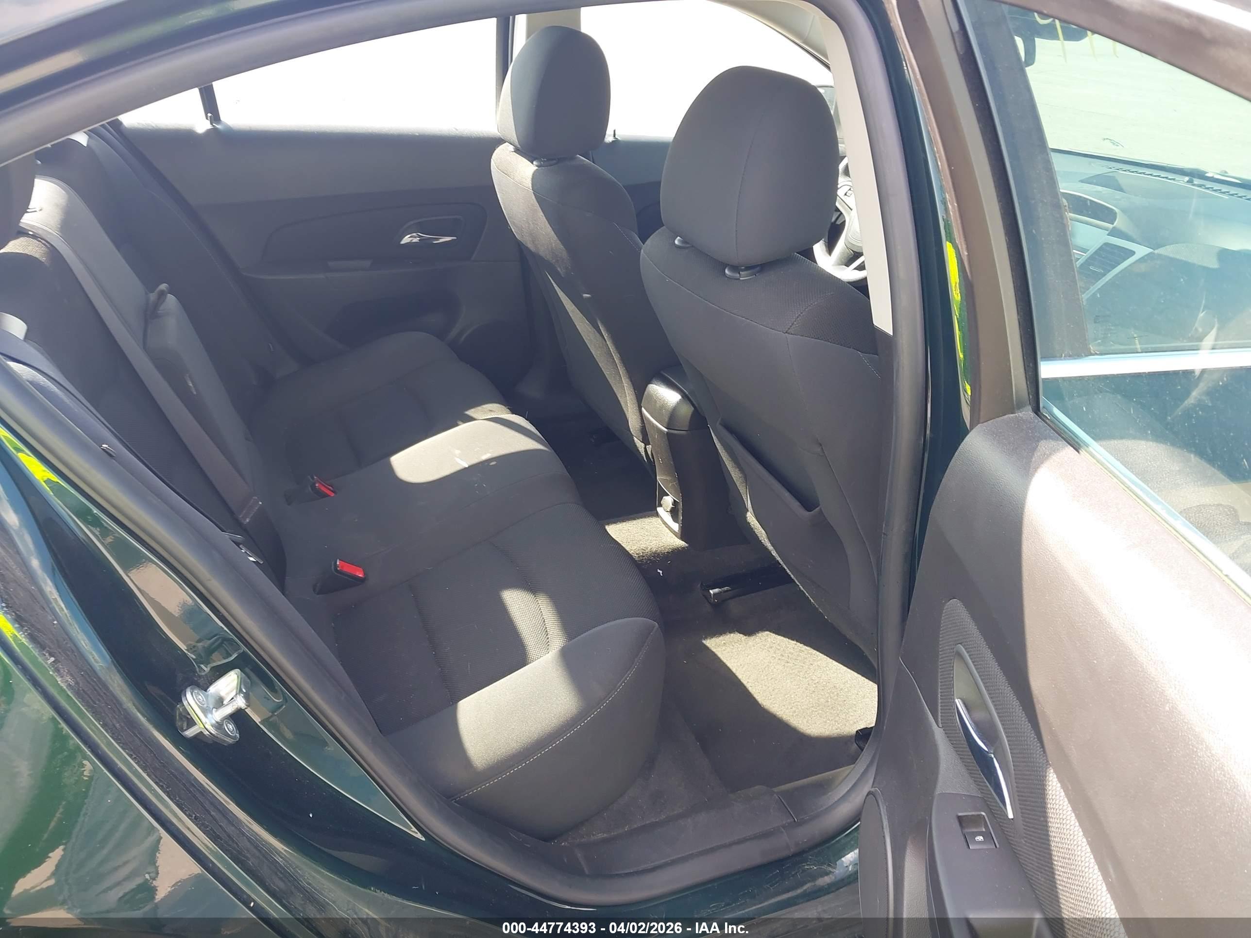 CHEVROLET CRUZE image 8