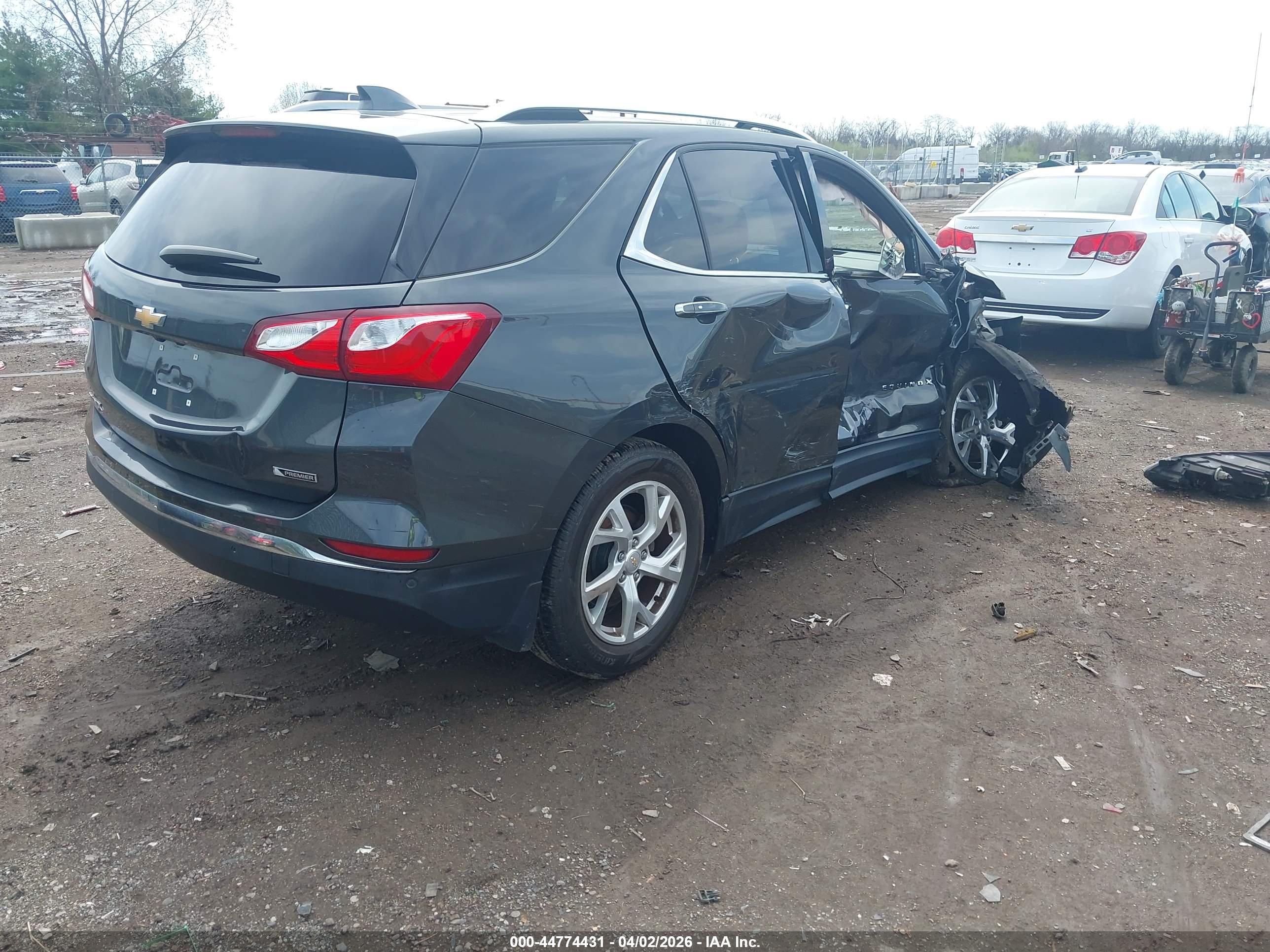 CHEVROLET EQUINOX image 4