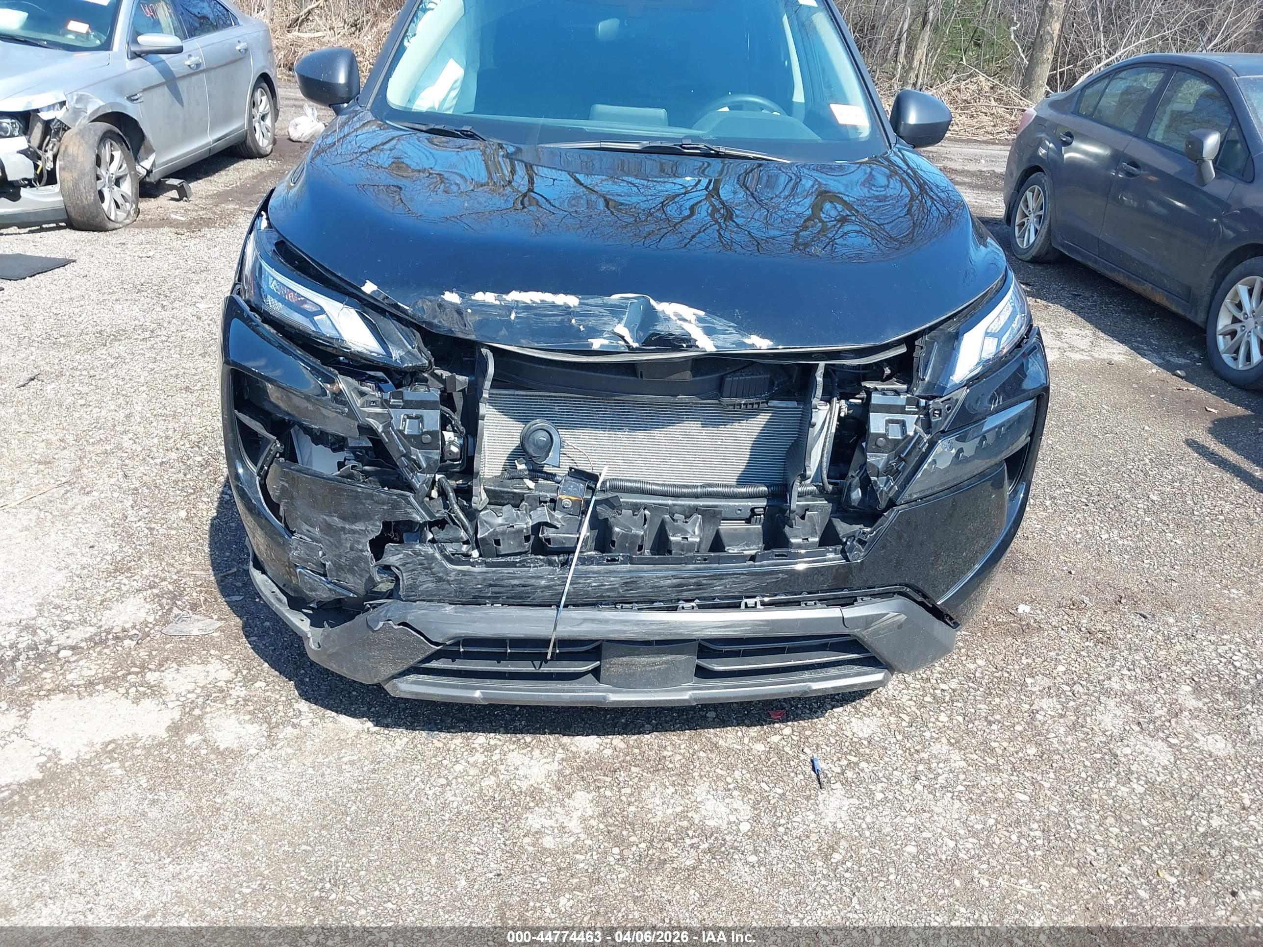 NISSAN ROGUE image 6