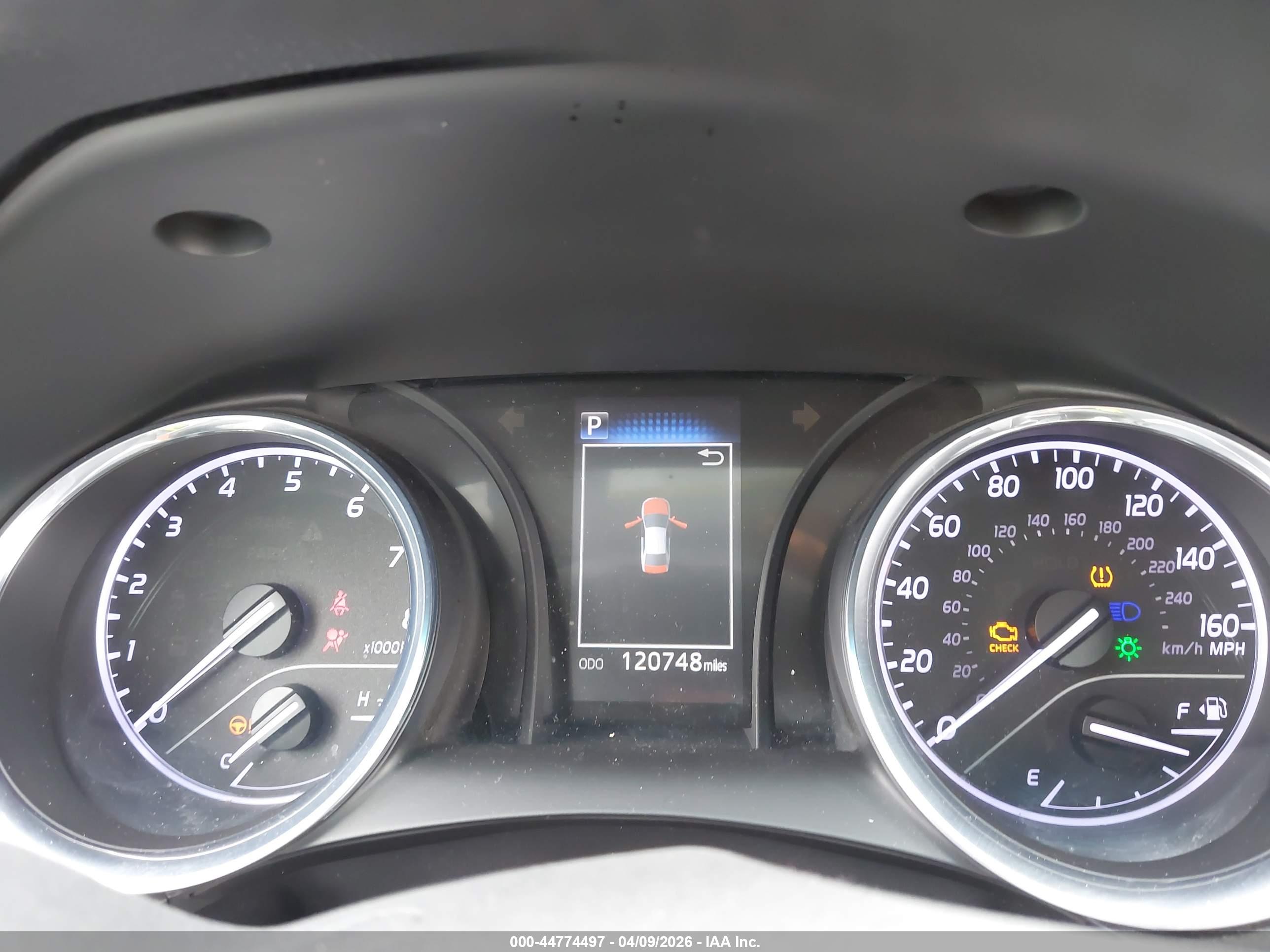 TOYOTA CAMRY image 7