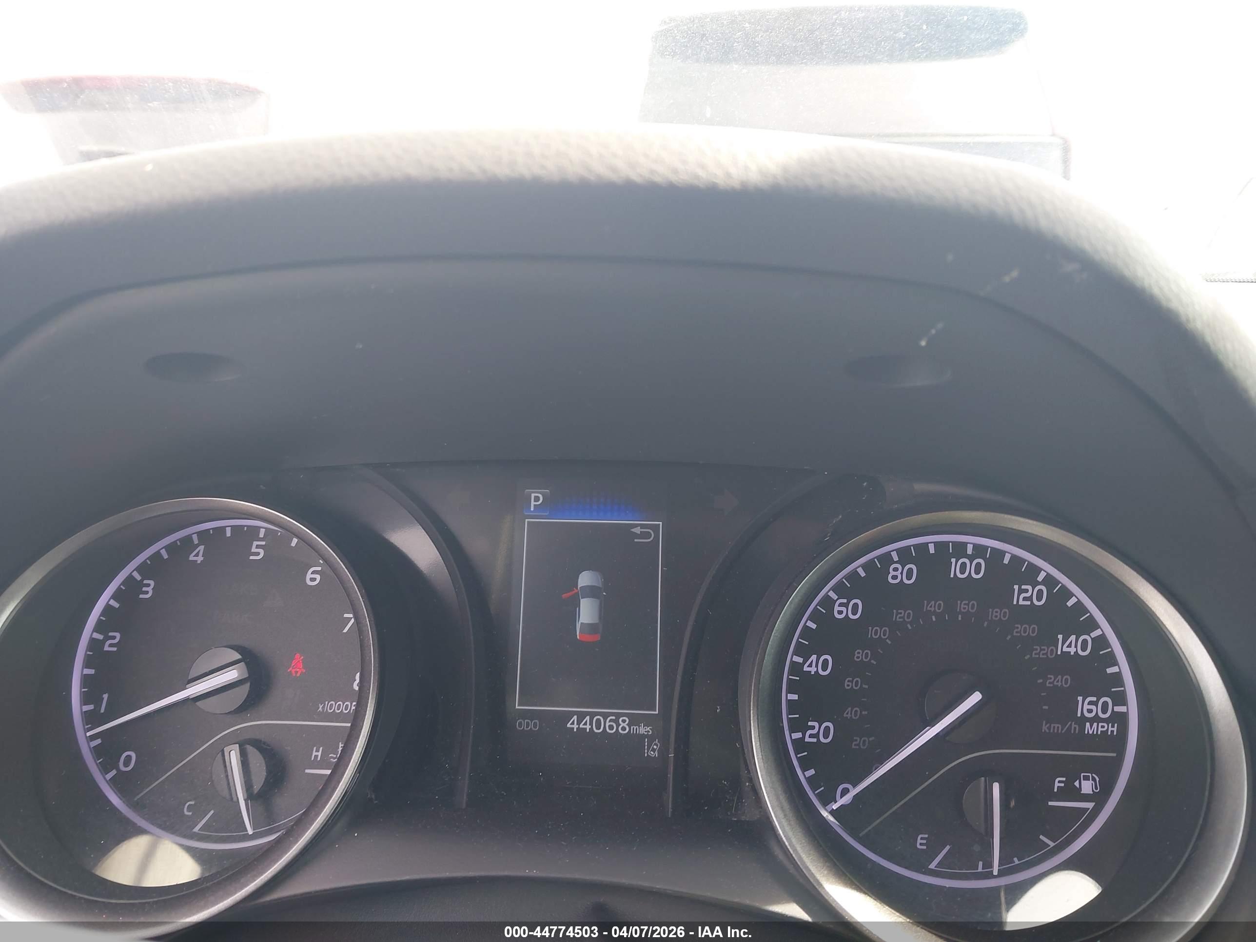 TOYOTA CAMRY image 7