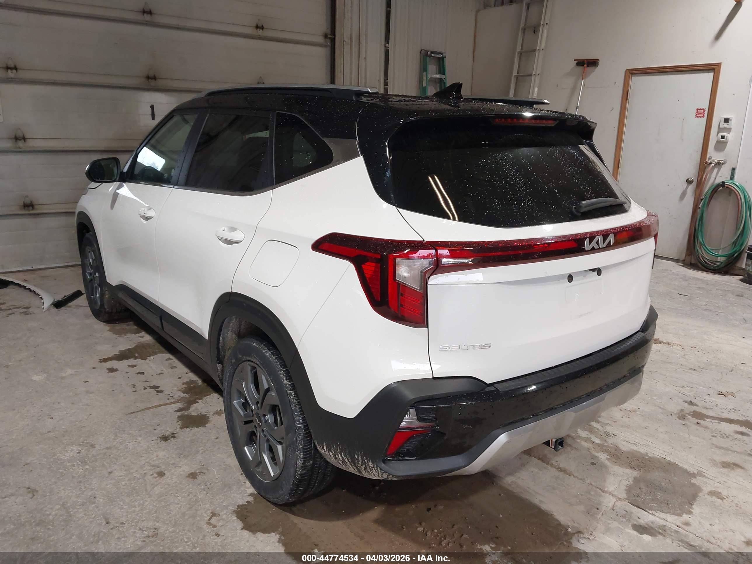 KIA SELTOS image 3