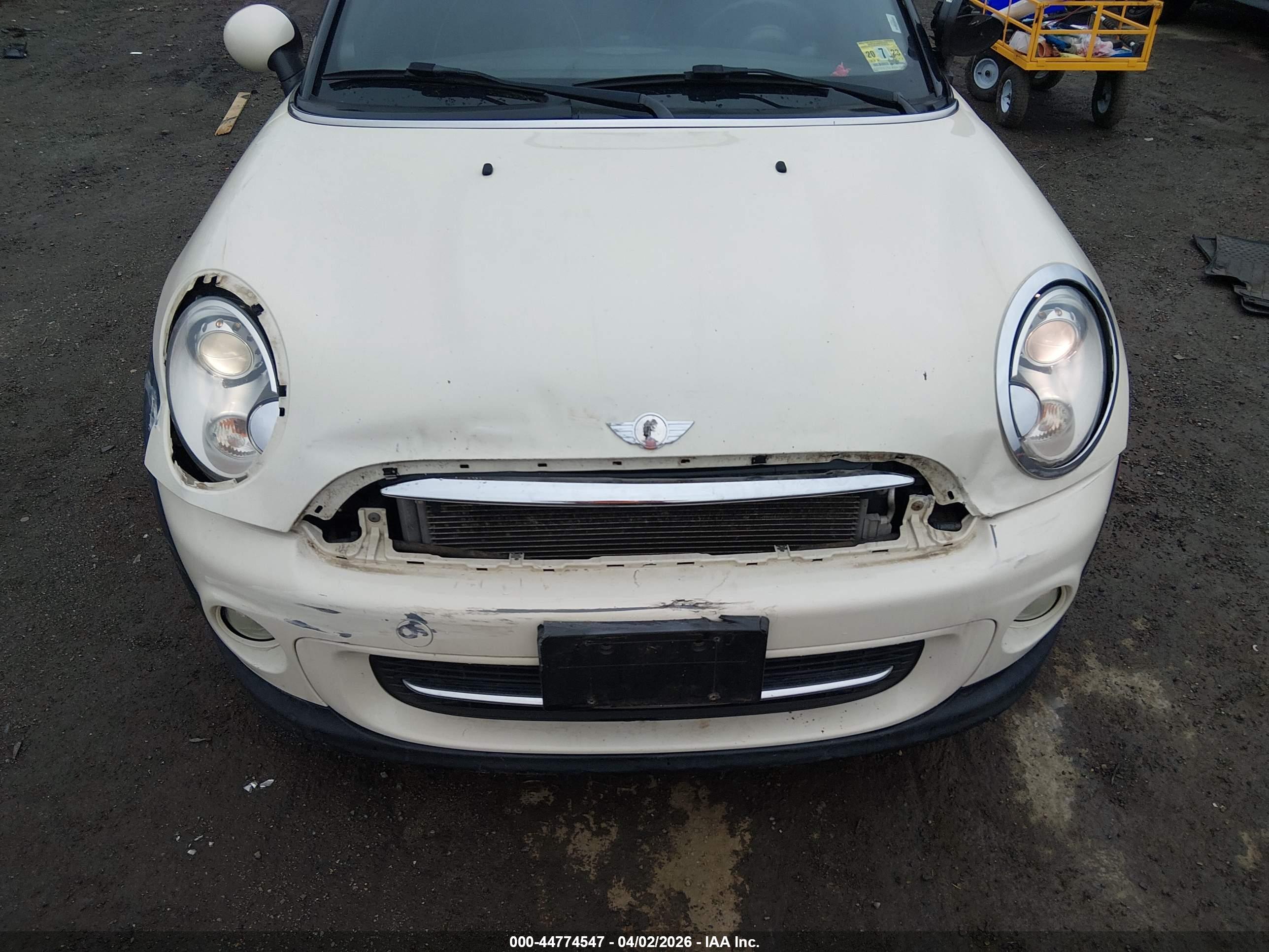MINI COOPER image 6
