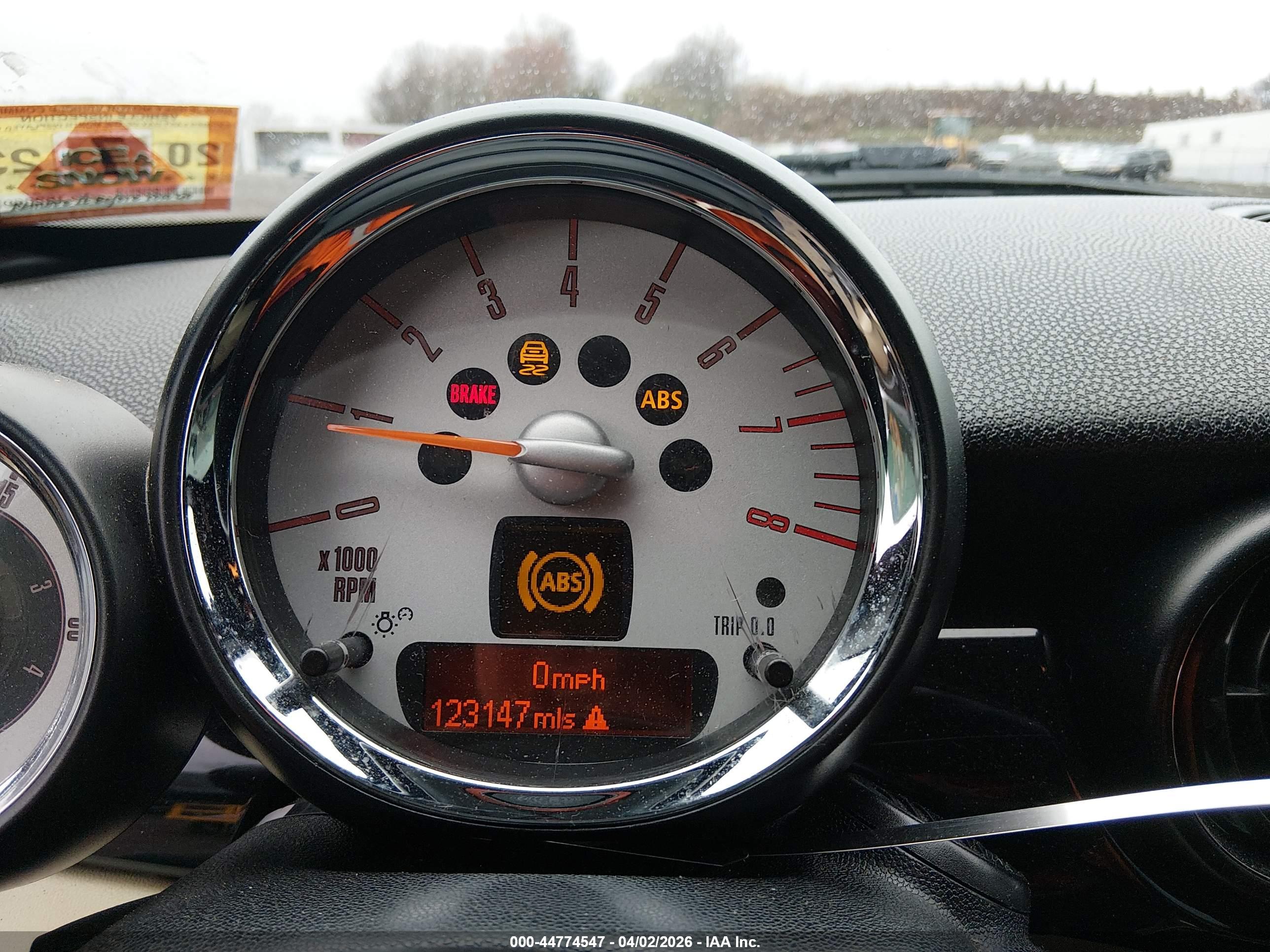 MINI COOPER image 7