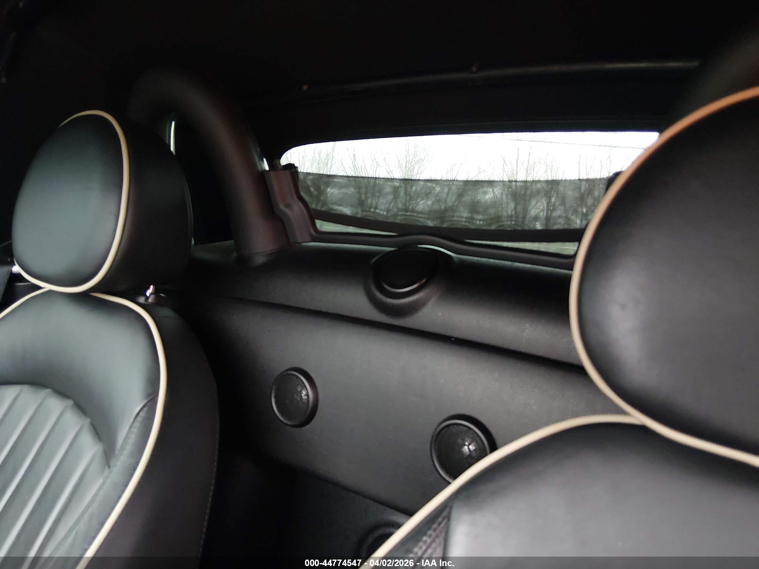 MINI COOPER image 8