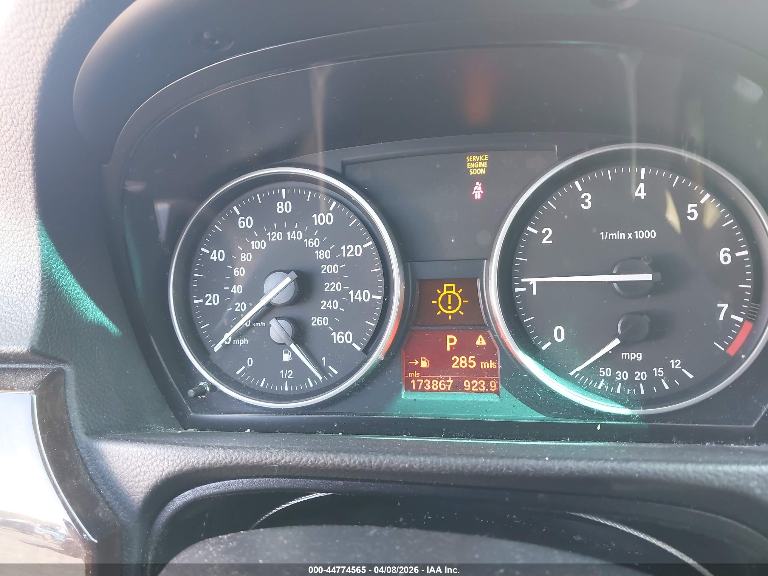 BMW 328I image 7