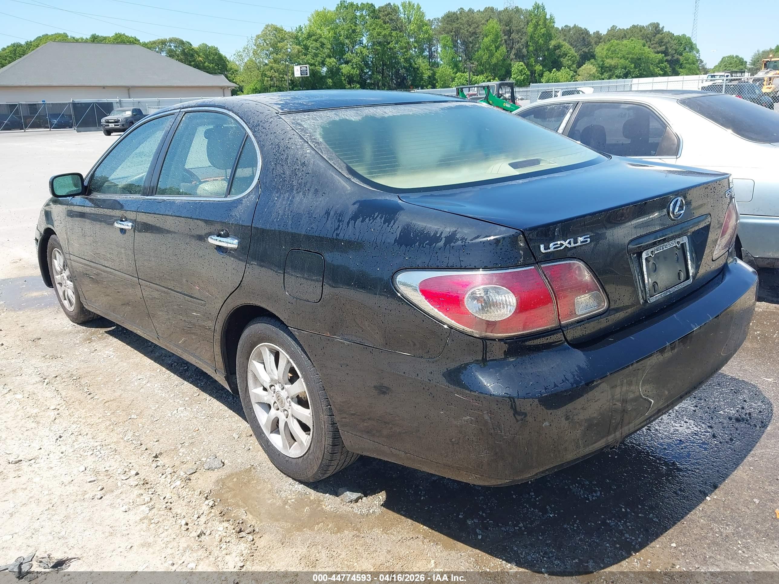 LEXUS ES image 3