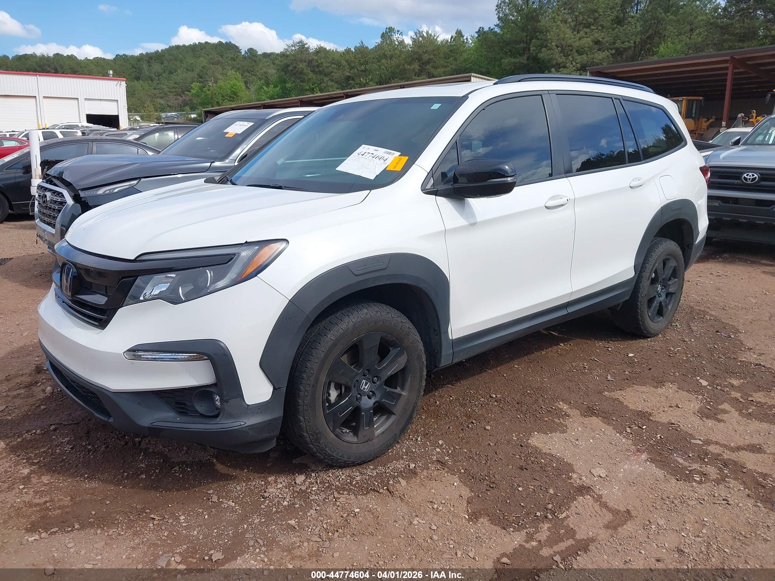 HONDA PILOT image 2