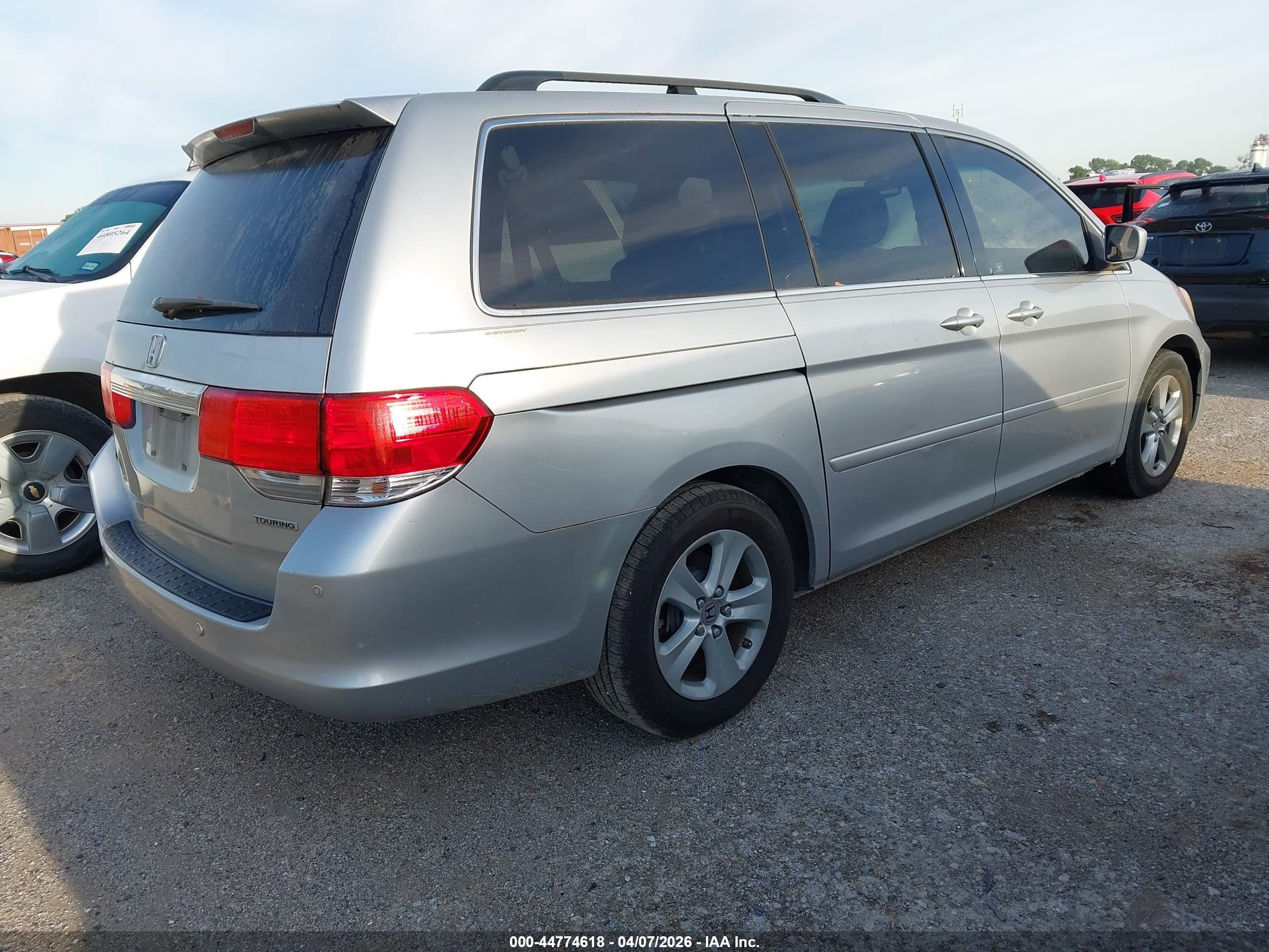 HONDA ODYSSEY image 4