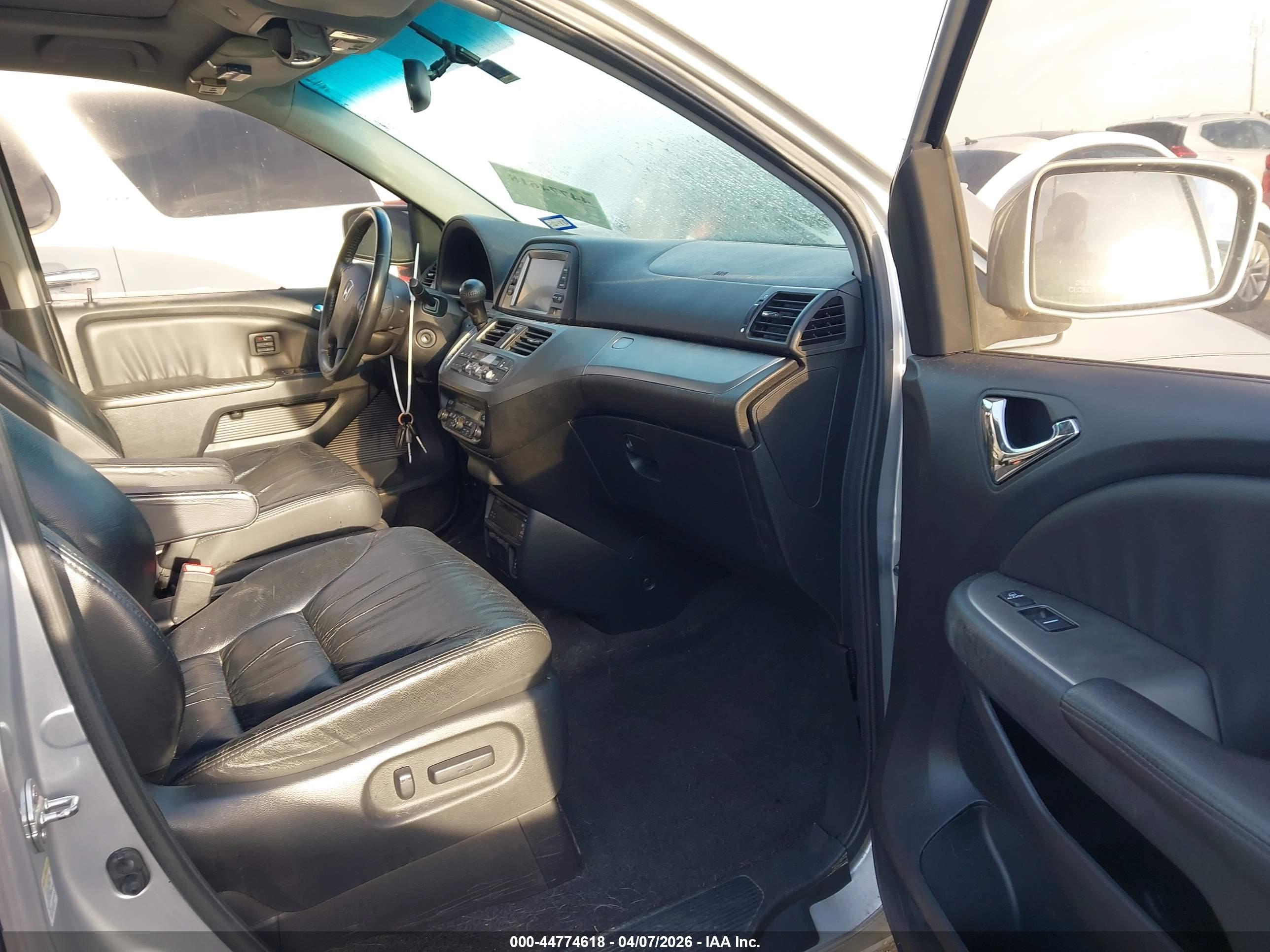 HONDA ODYSSEY image 5