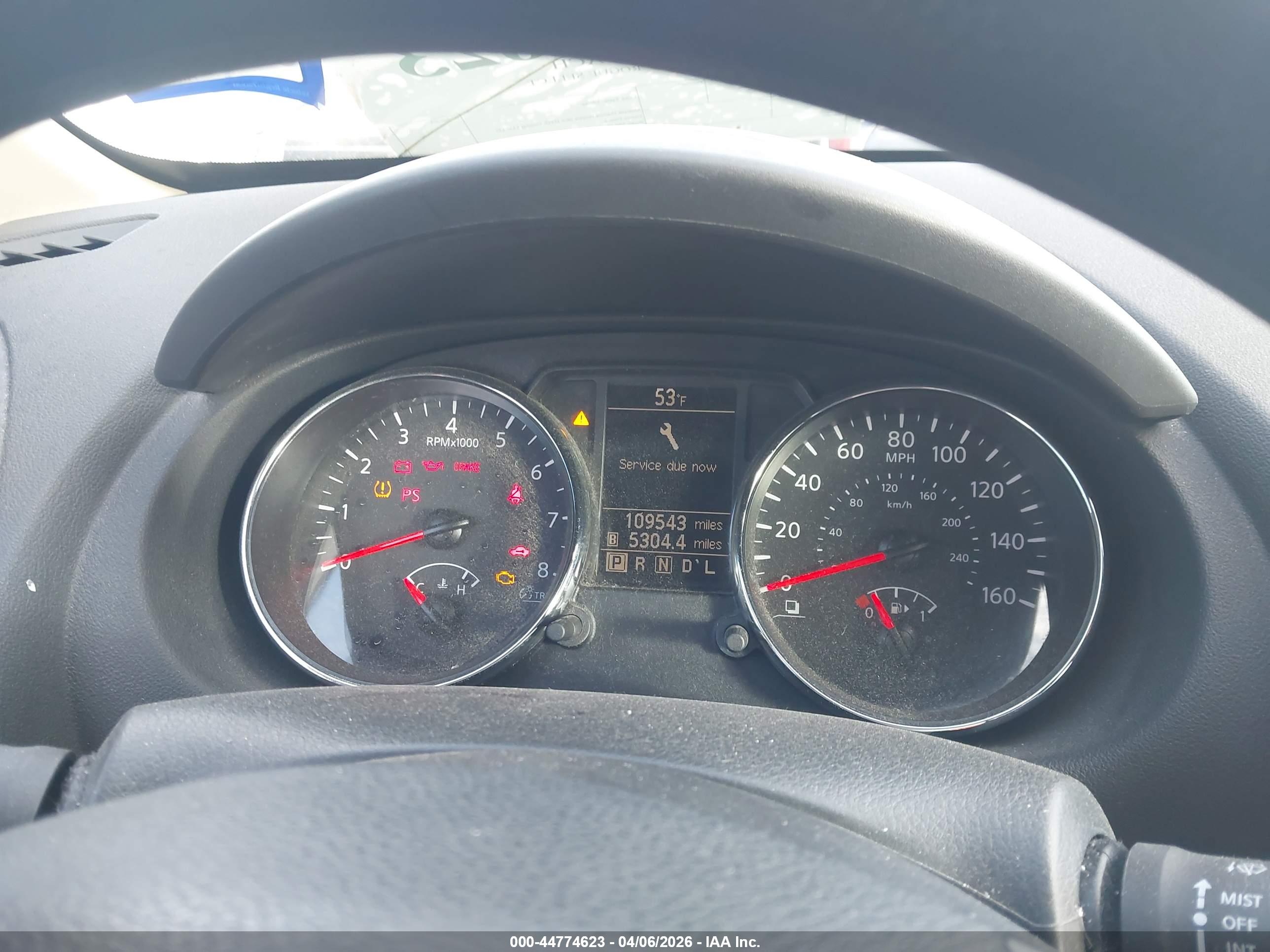 NISSAN ROGUE image 7