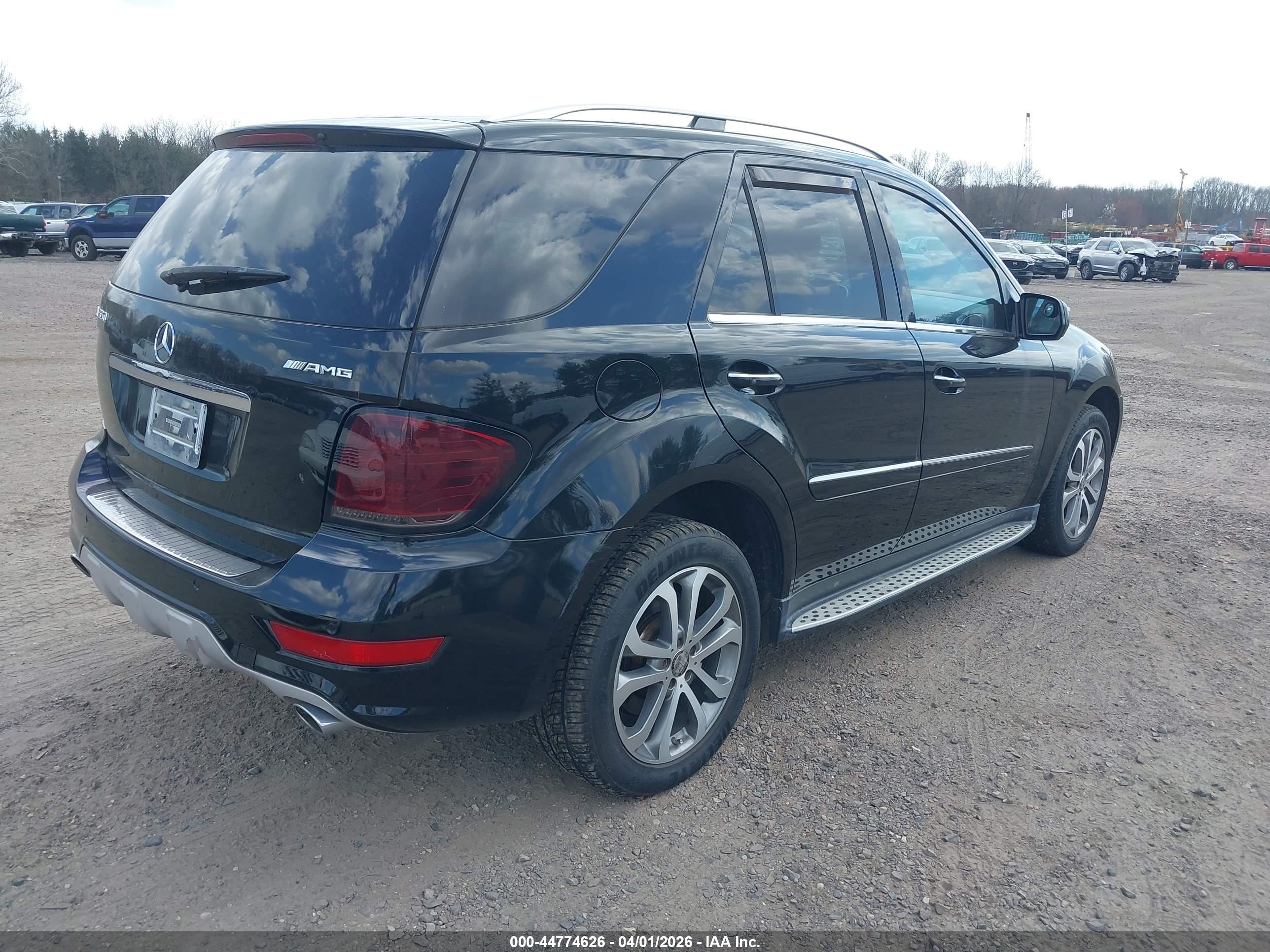 MERCEDES-BENZ ML image 4