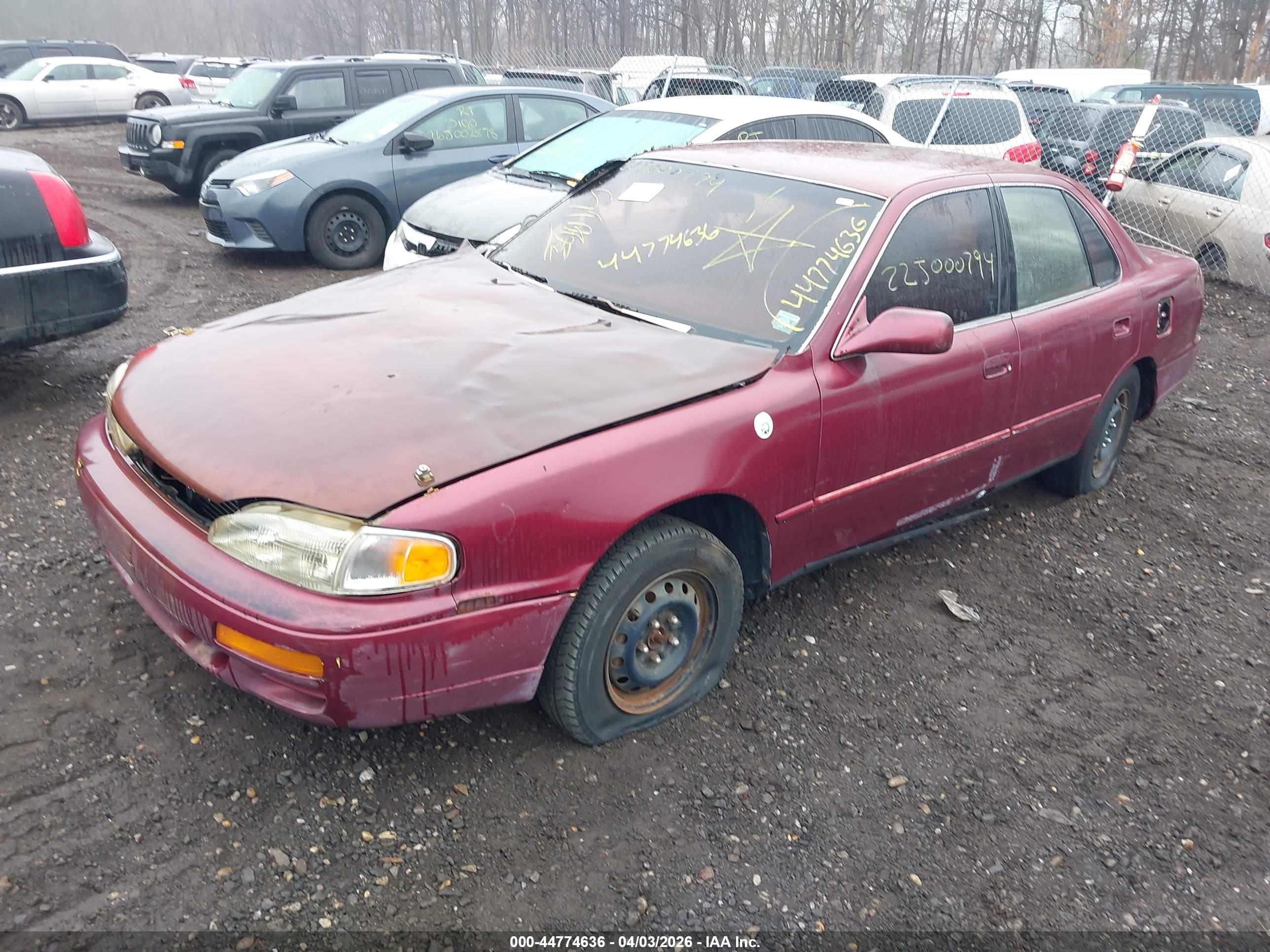 TOYOTA CAMRY image 2