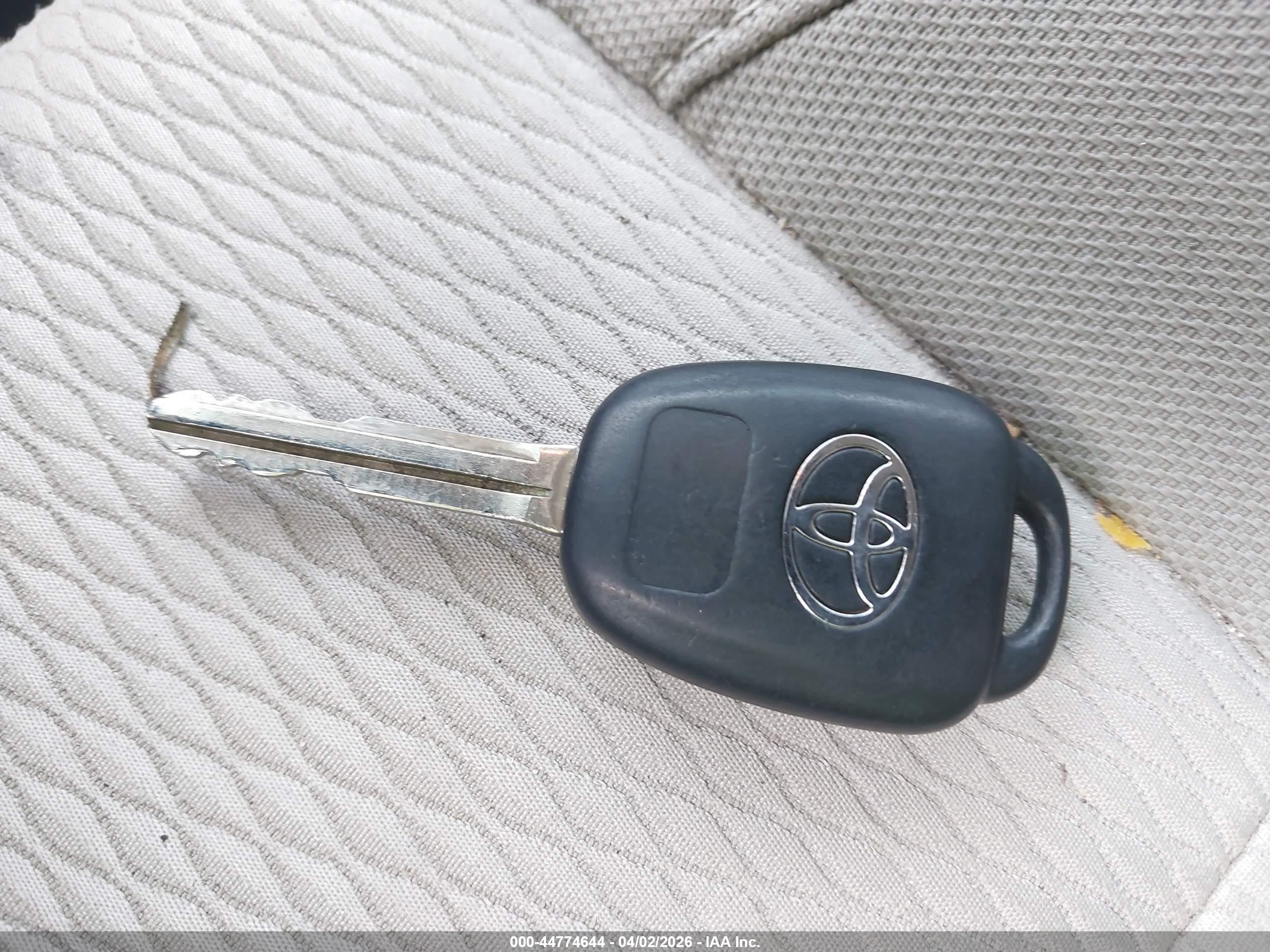 TOYOTA COROLLA image 11