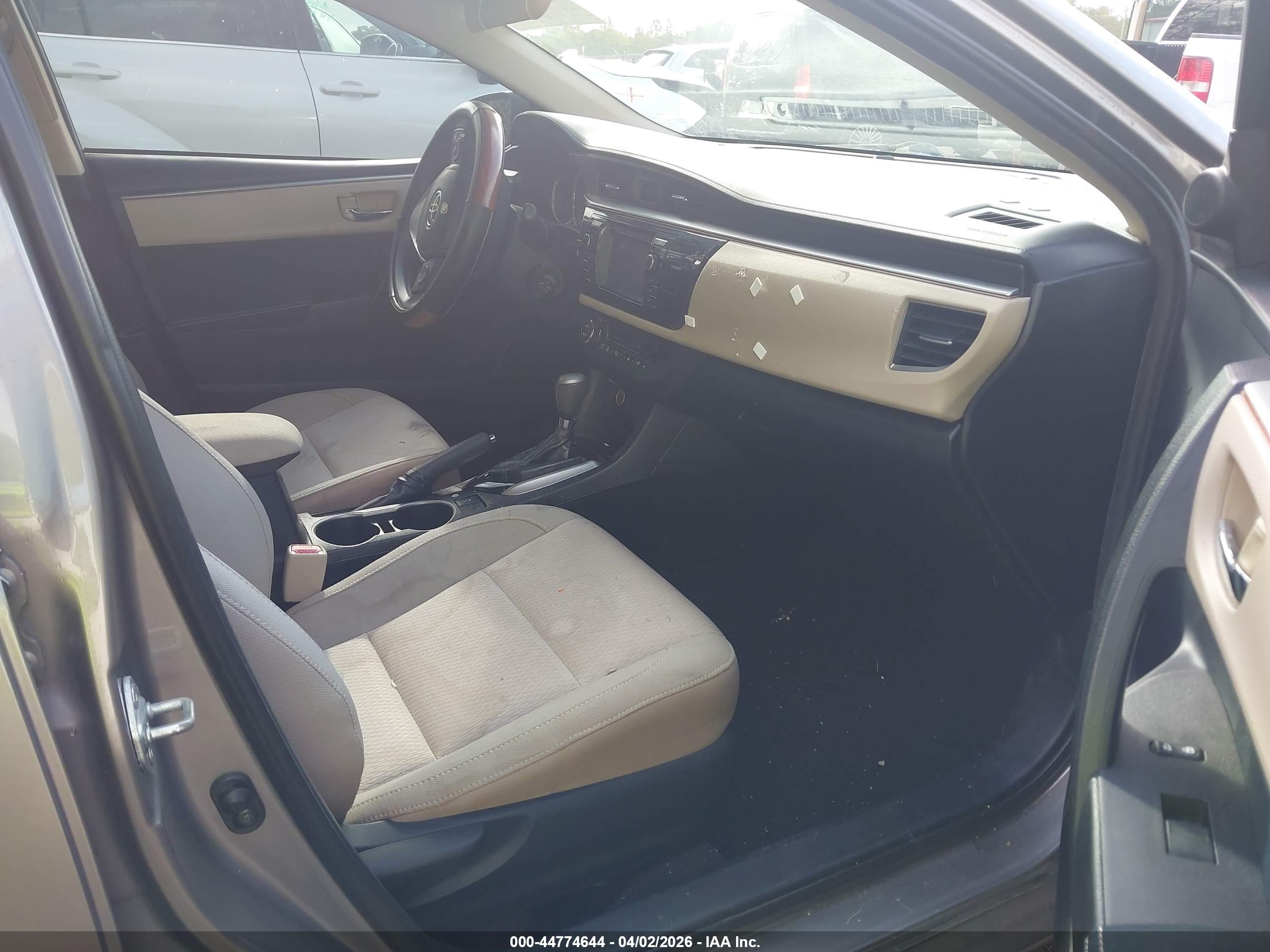 TOYOTA COROLLA image 5