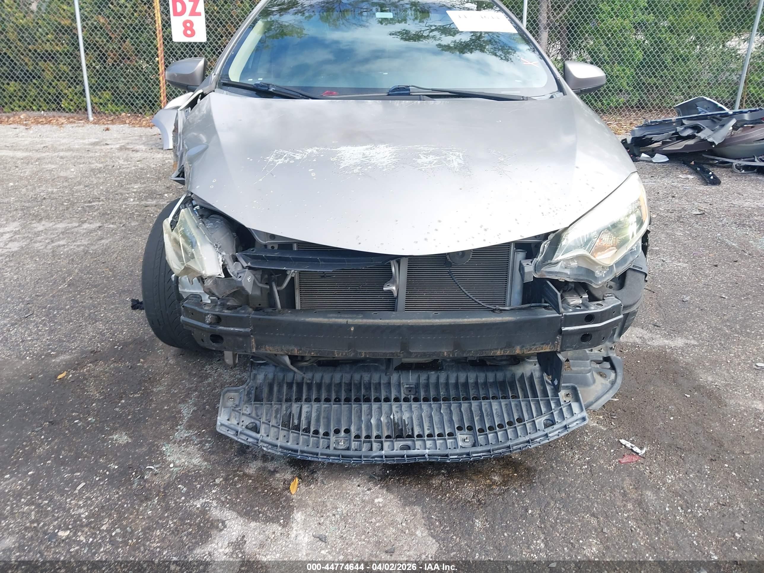 TOYOTA COROLLA image 6