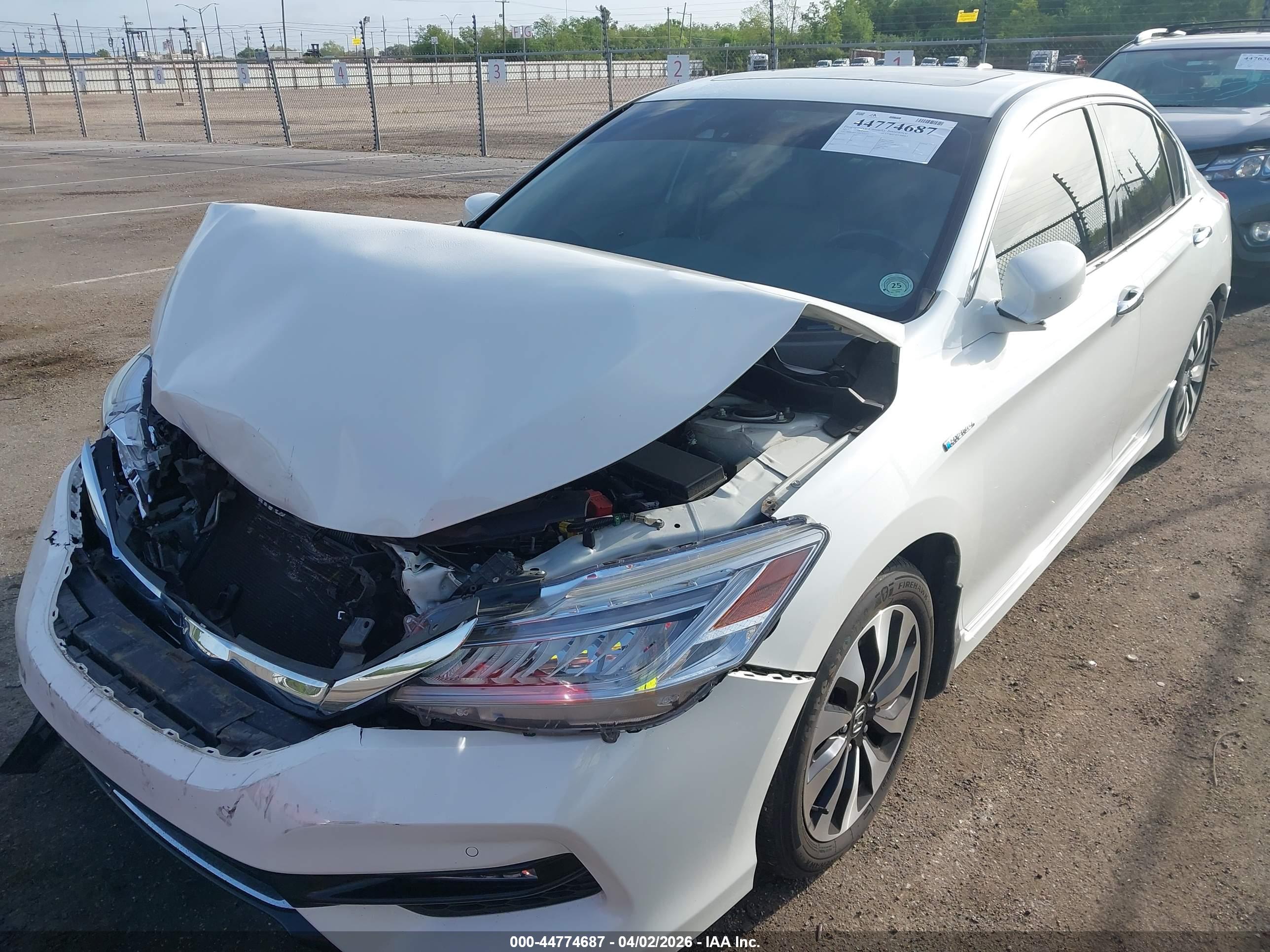 HONDA ACCORD image 2