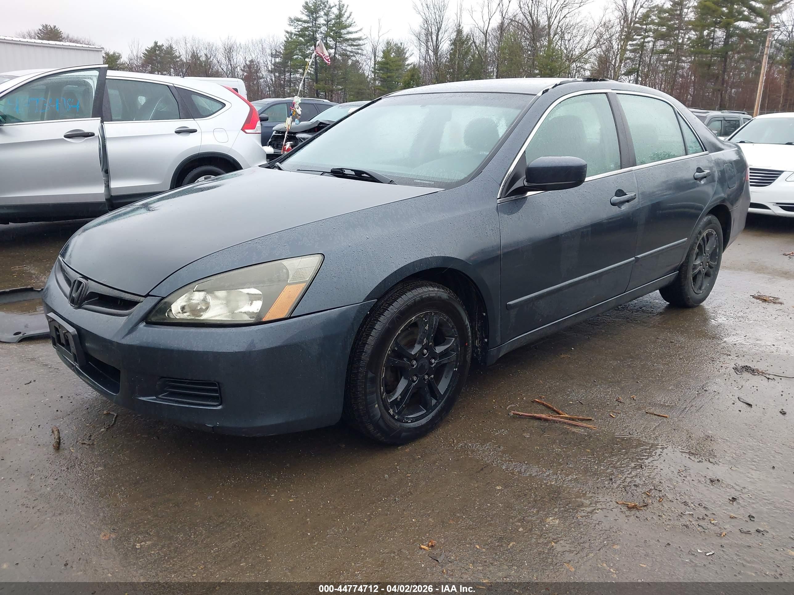 HONDA ACCORD image 2