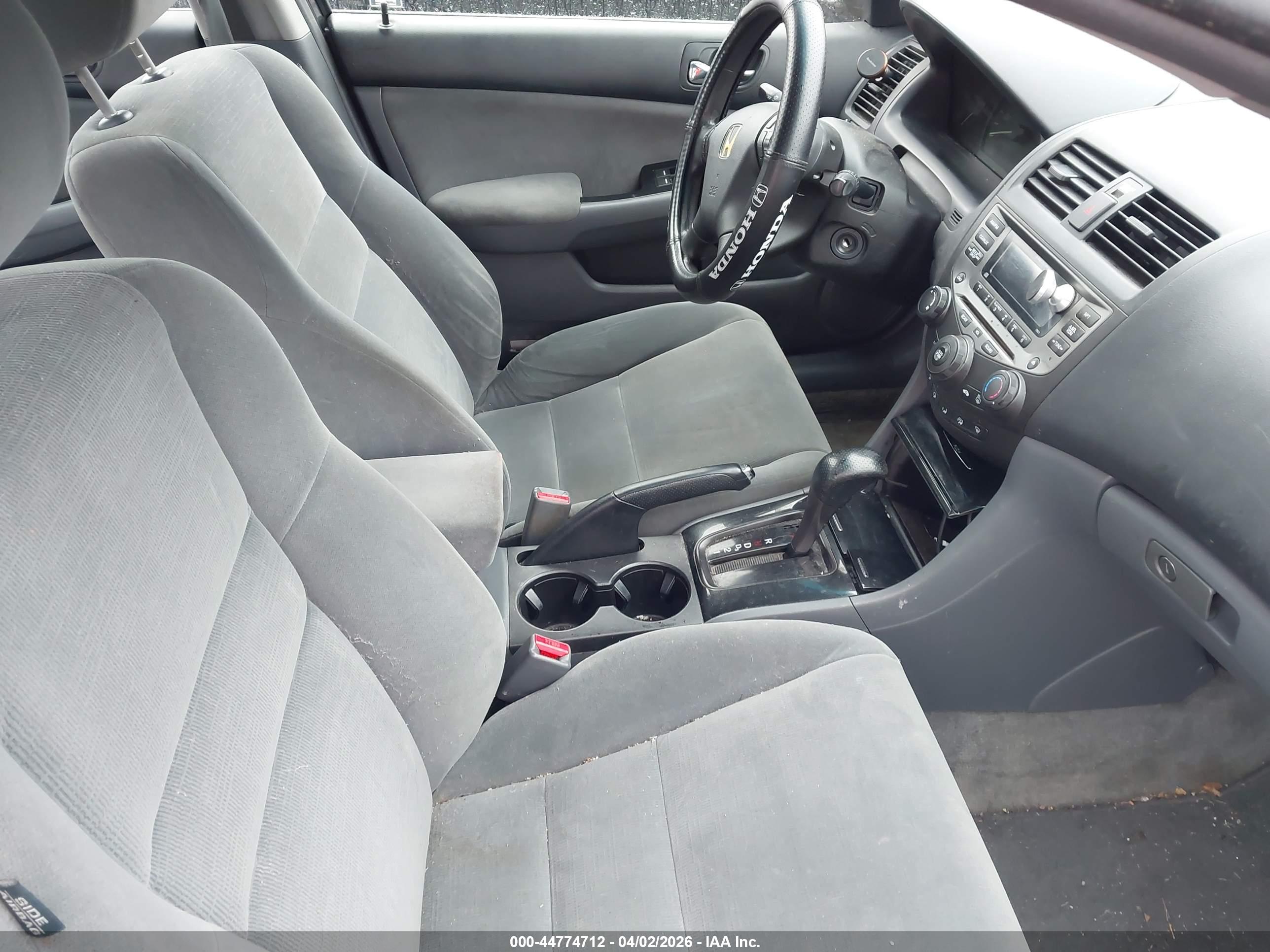 HONDA ACCORD image 5