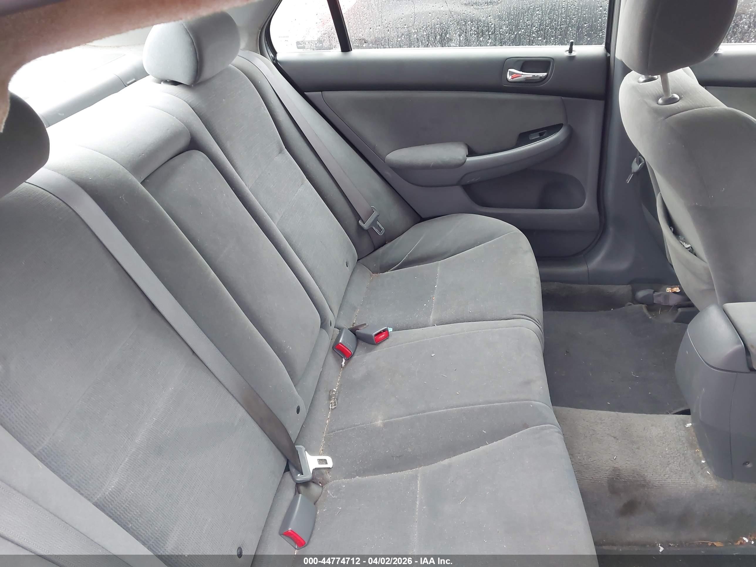 HONDA ACCORD image 8