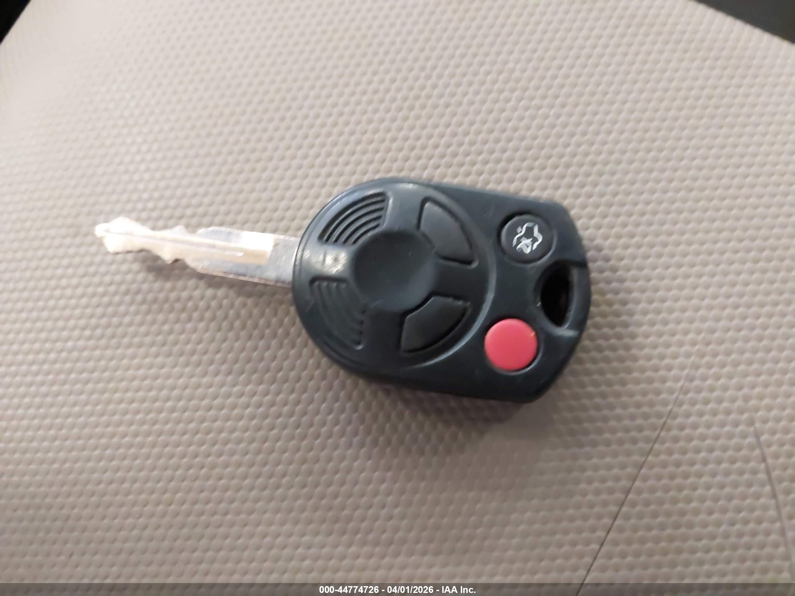 FORD ESCAPE image 11