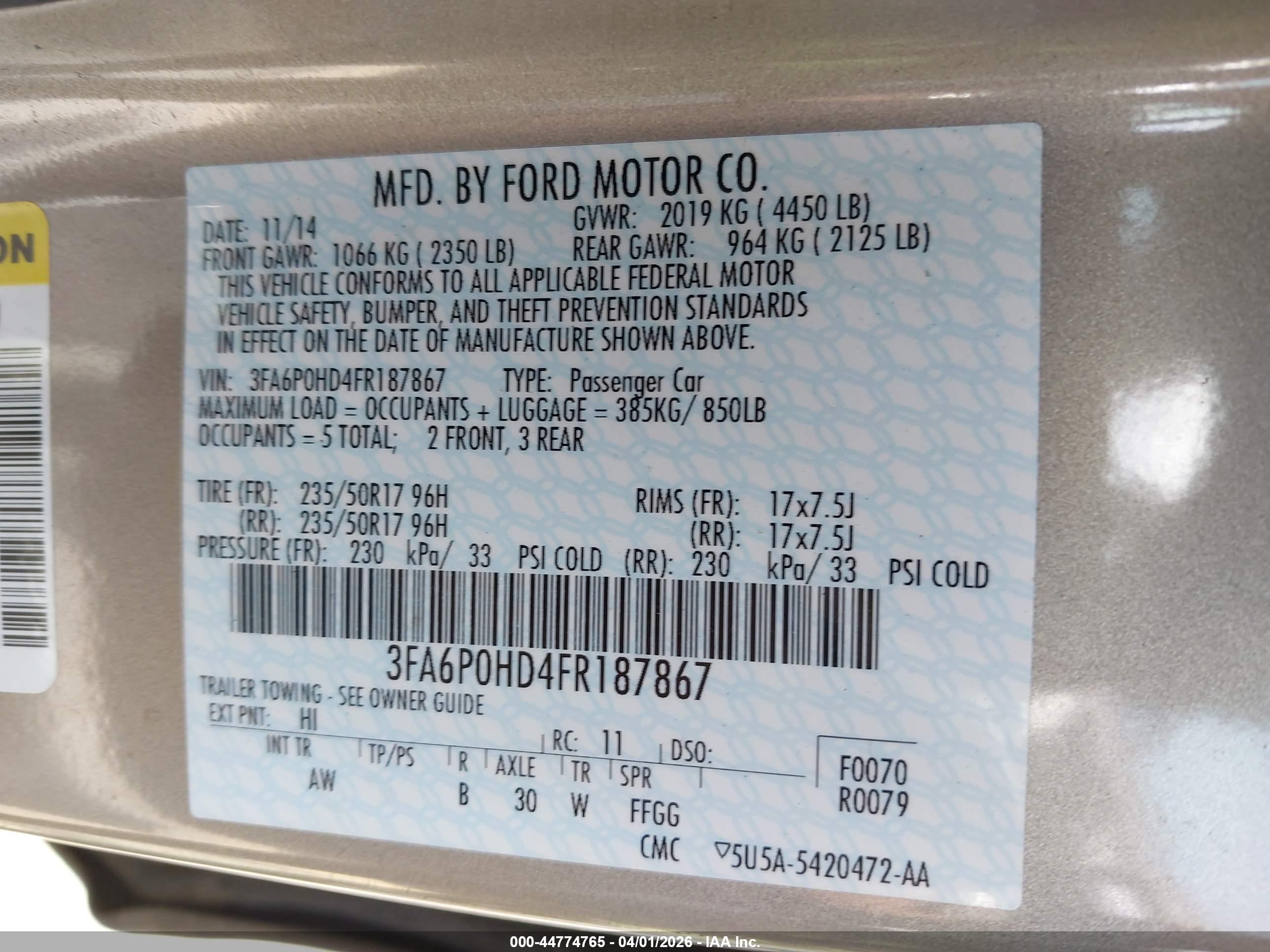 FORD FUSION image 9