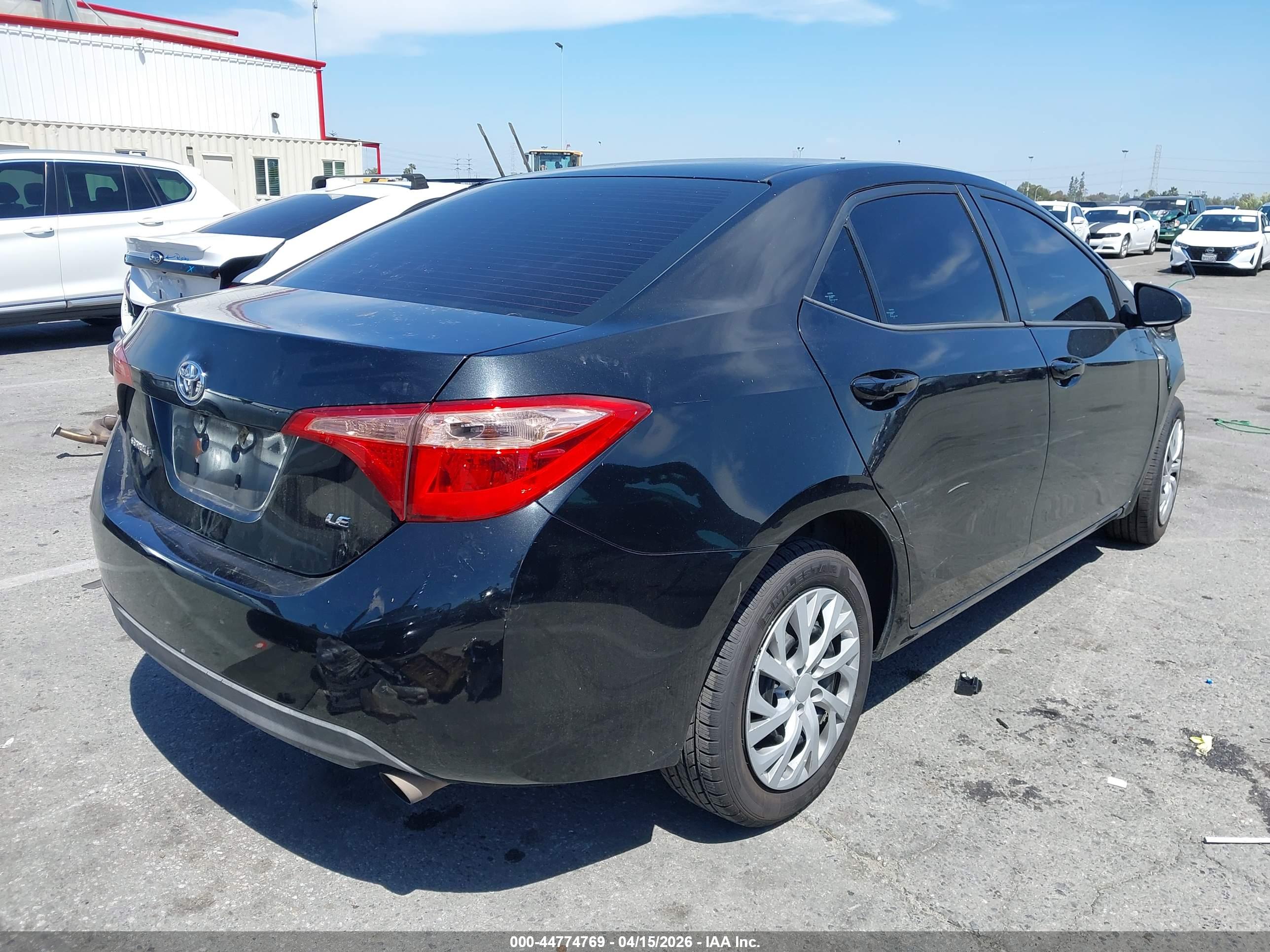 TOYOTA COROLLA image 4