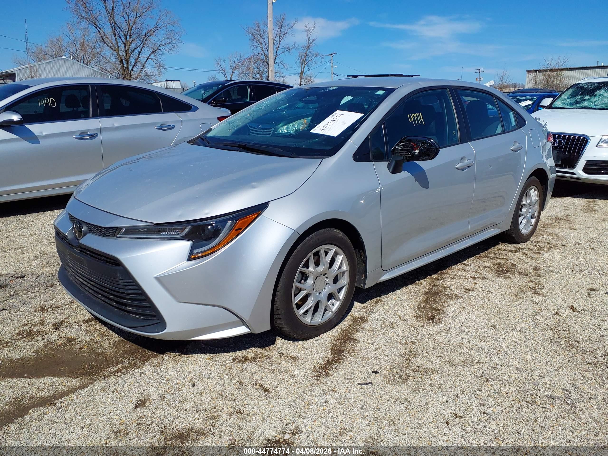 TOYOTA COROLLA image 2