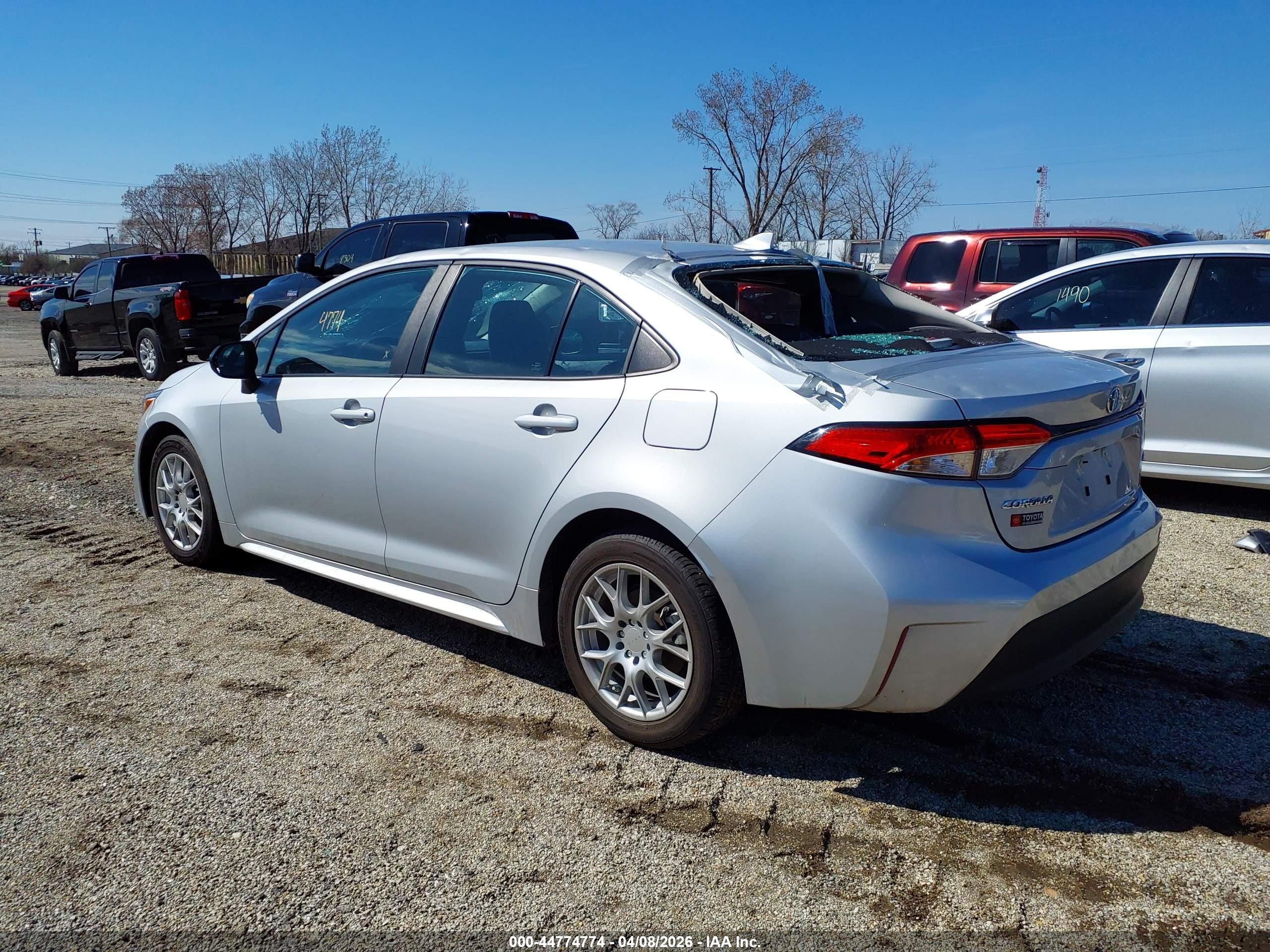 TOYOTA COROLLA image 3
