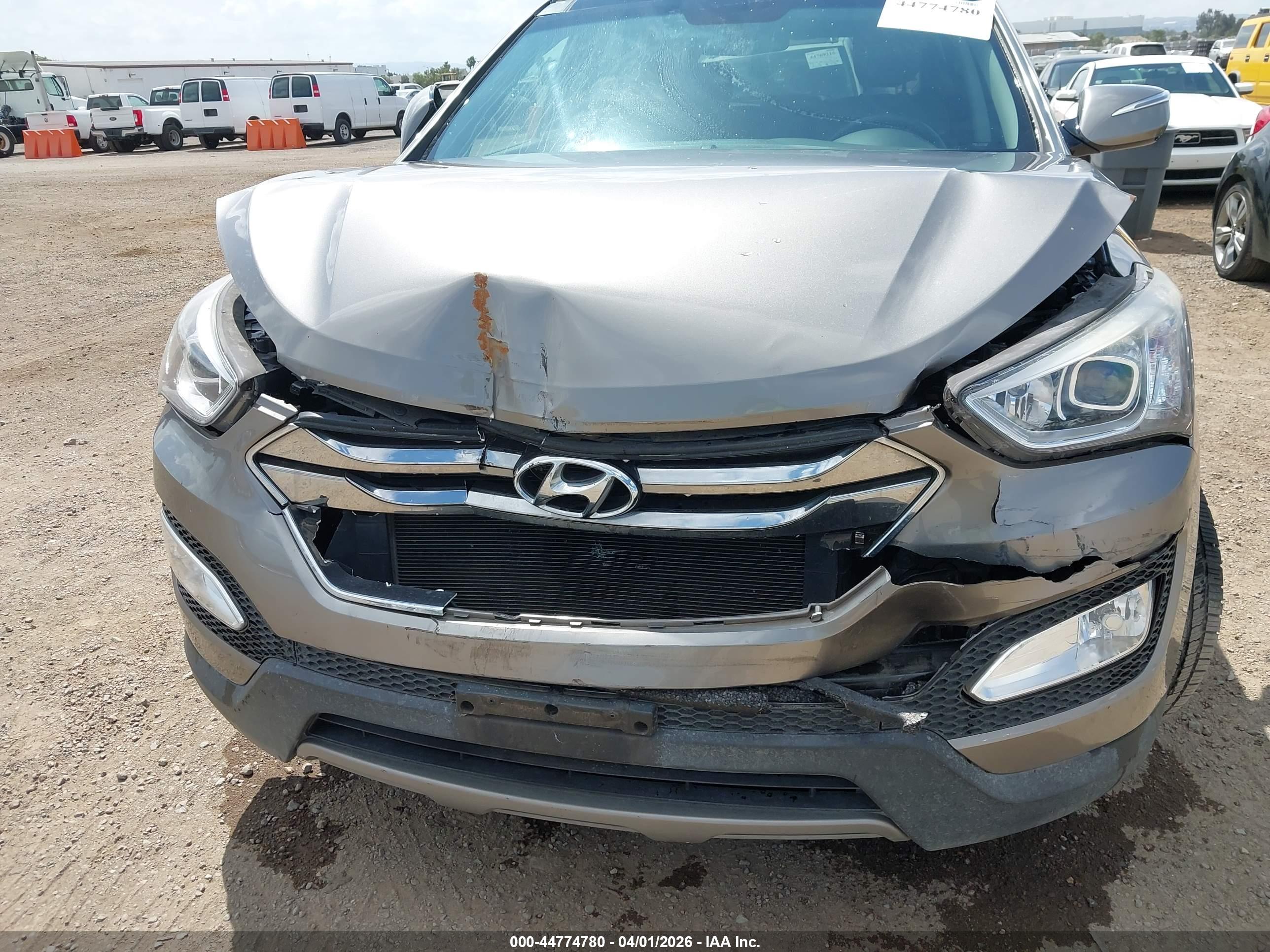 HYUNDAI SANTA image 6