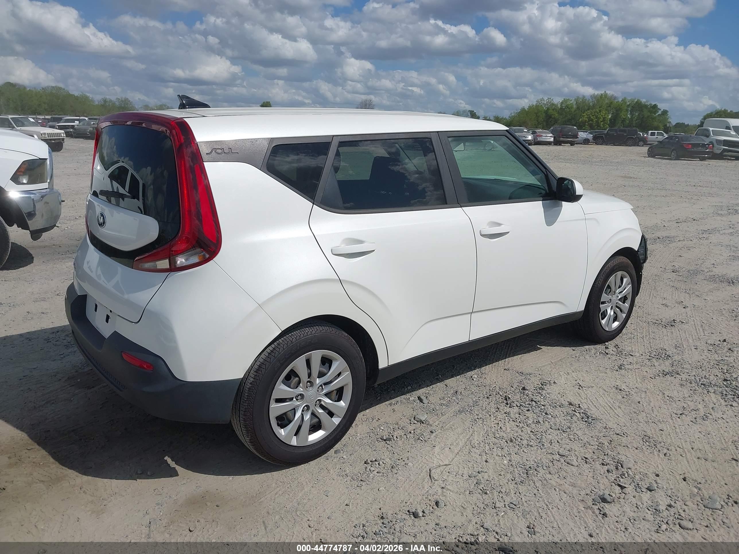 KIA SOUL image 4