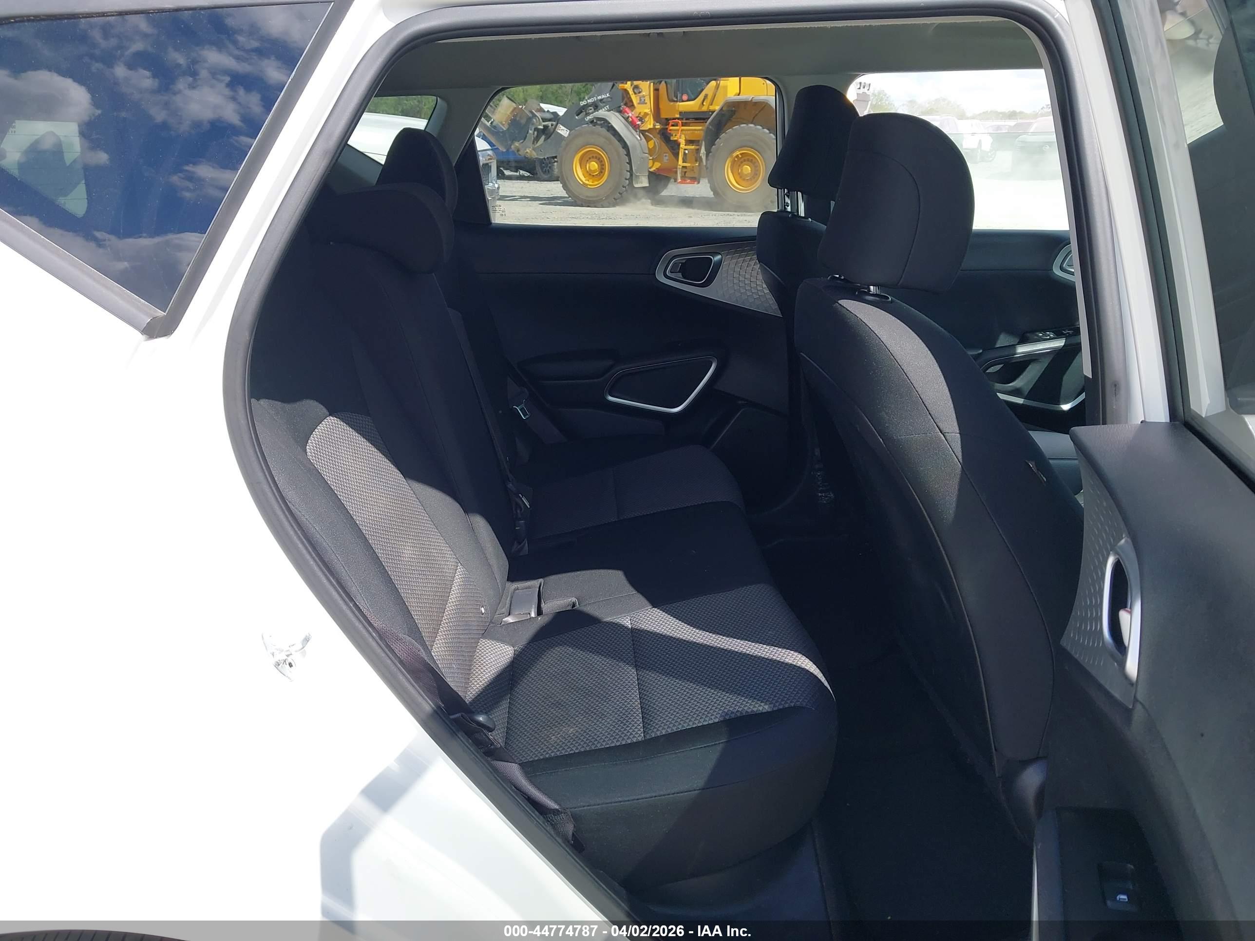 KIA SOUL image 8