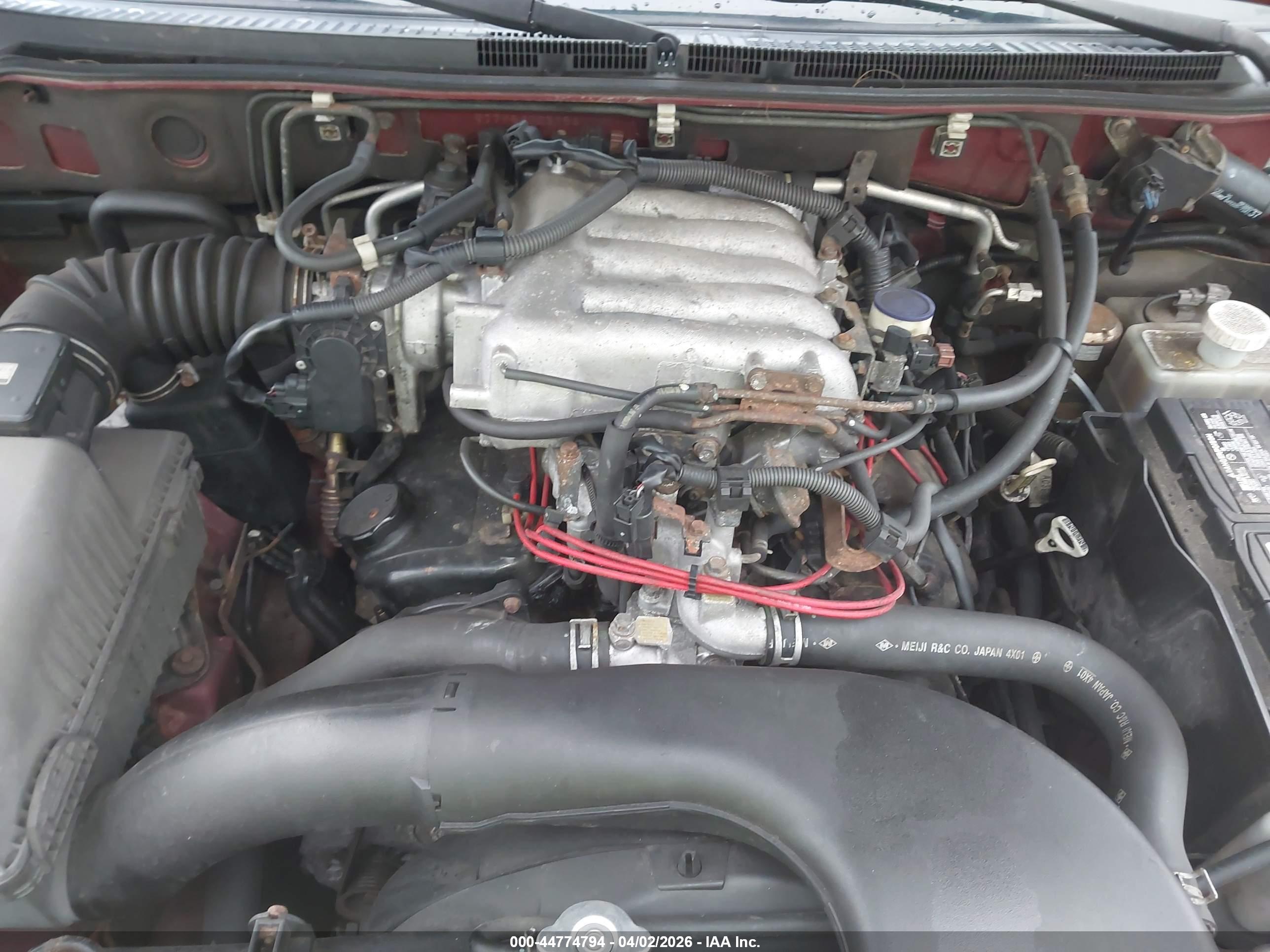 MITSUBISHI MONTERO image 10