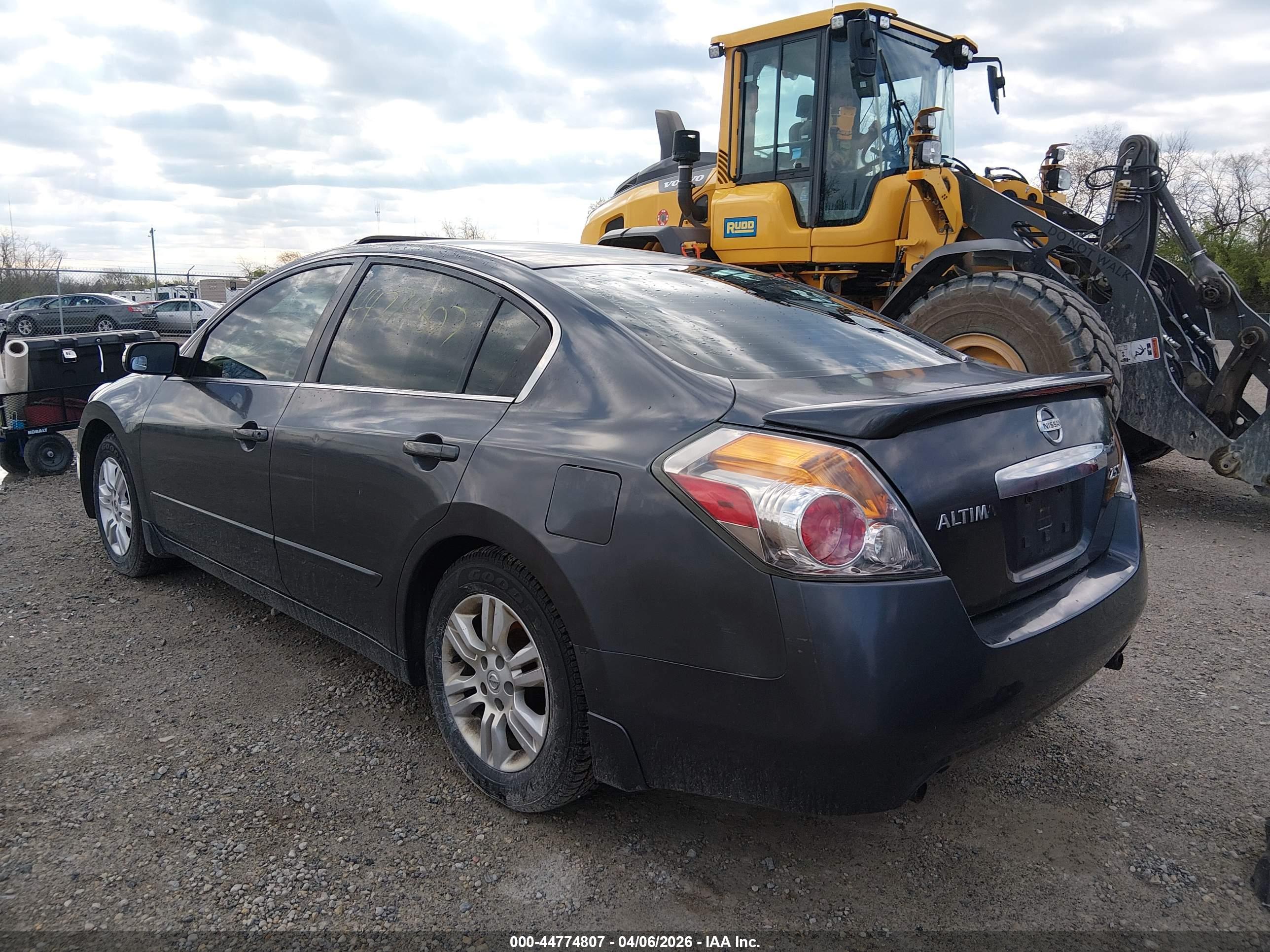 NISSAN ALTIMA image 3