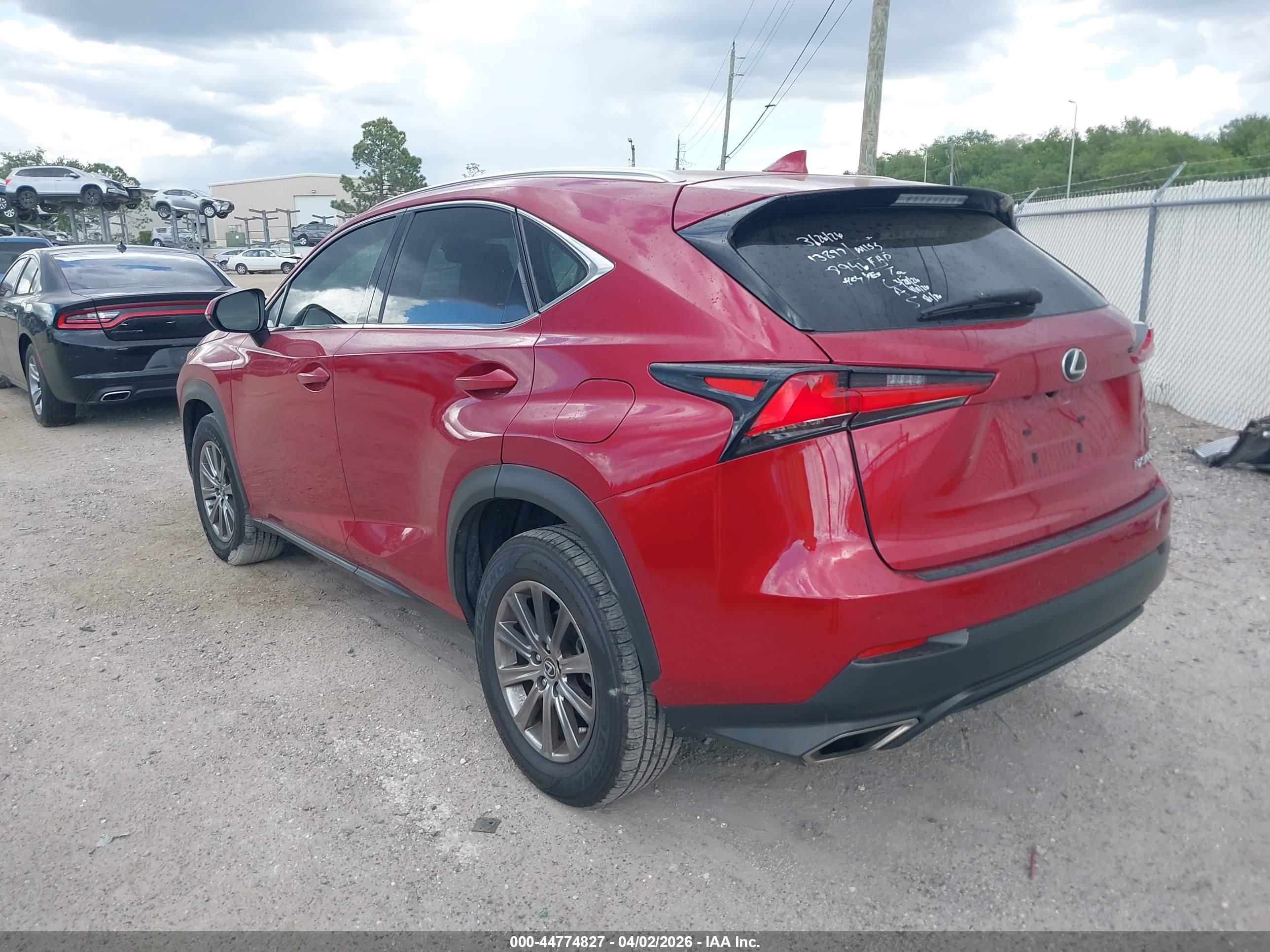 LEXUS NX image 3