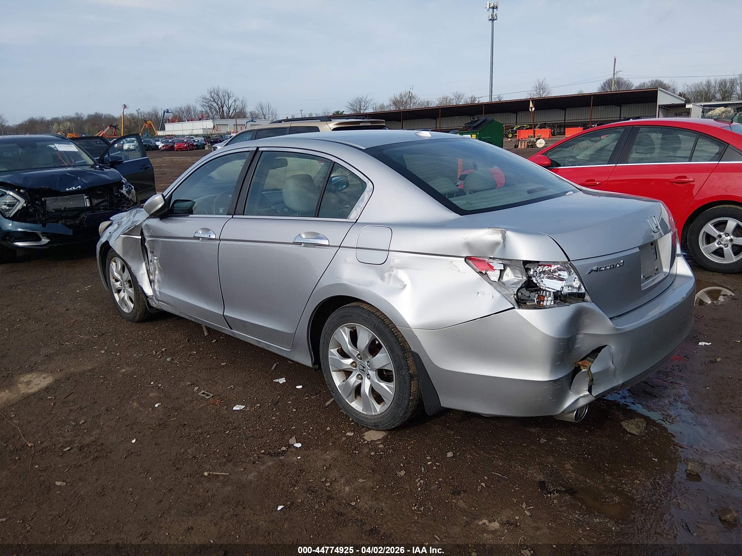 HONDA ACCORD image 3