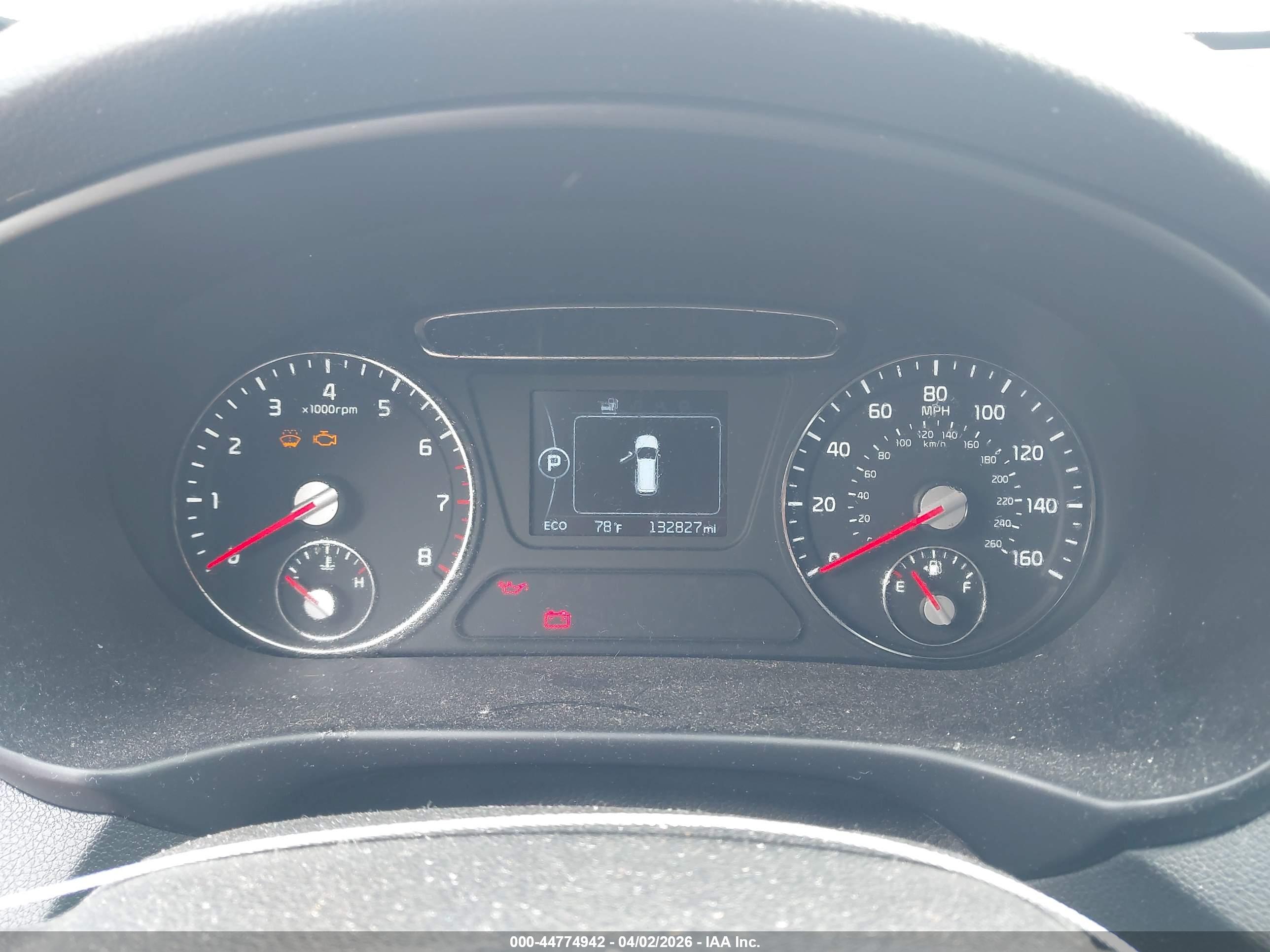 KIA SORENTO image 7