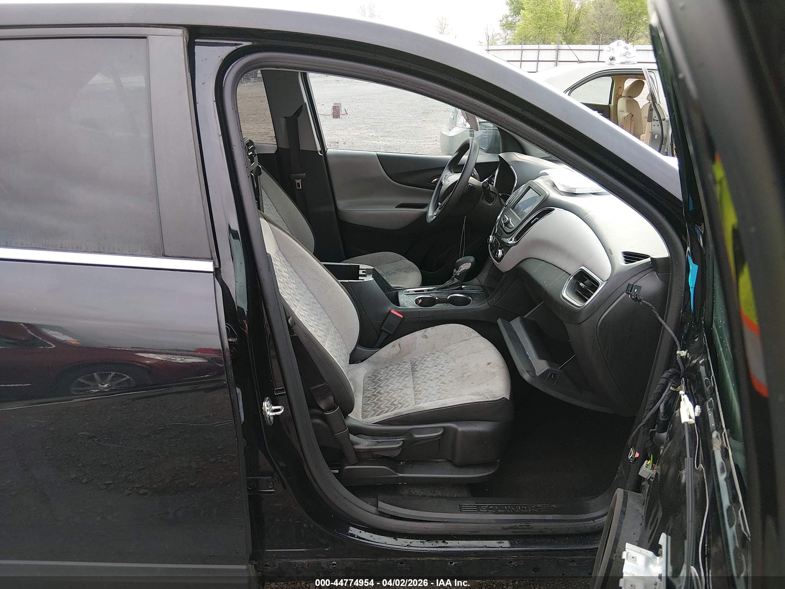 CHEVROLET EQUINOX image 5