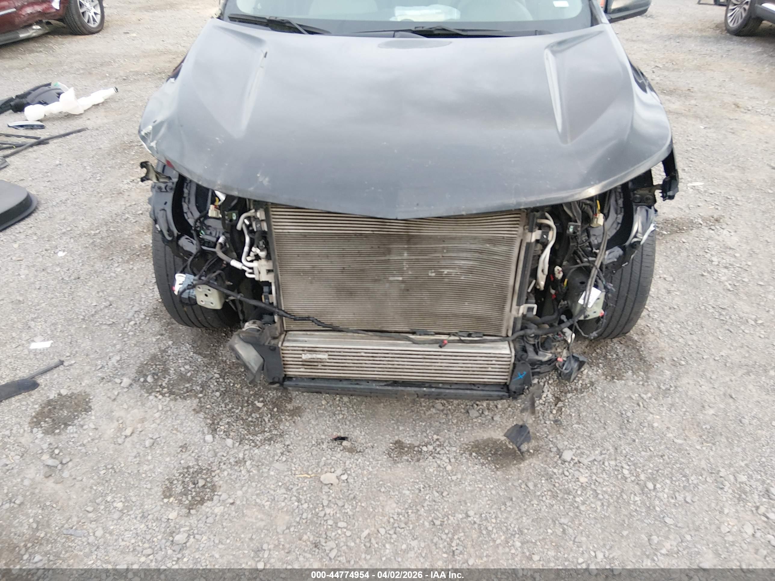 CHEVROLET EQUINOX image 6