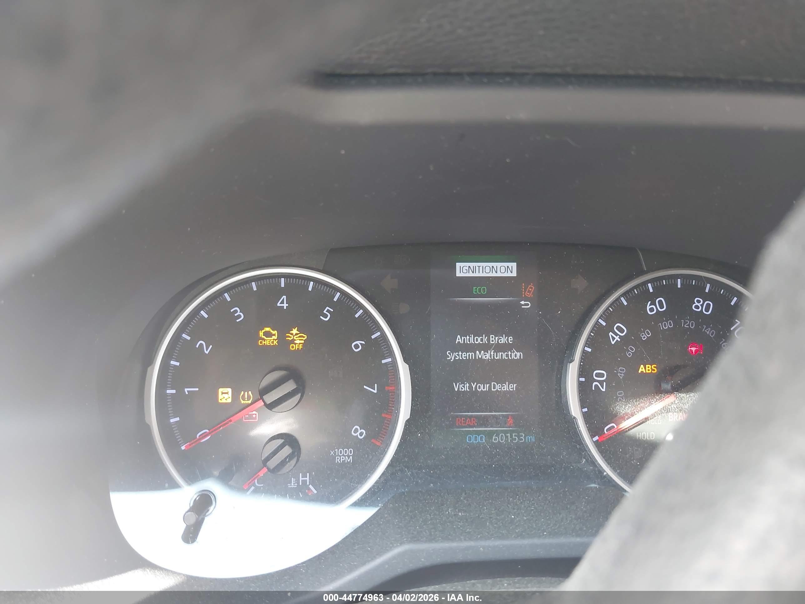 TOYOTA RAV4 image 7